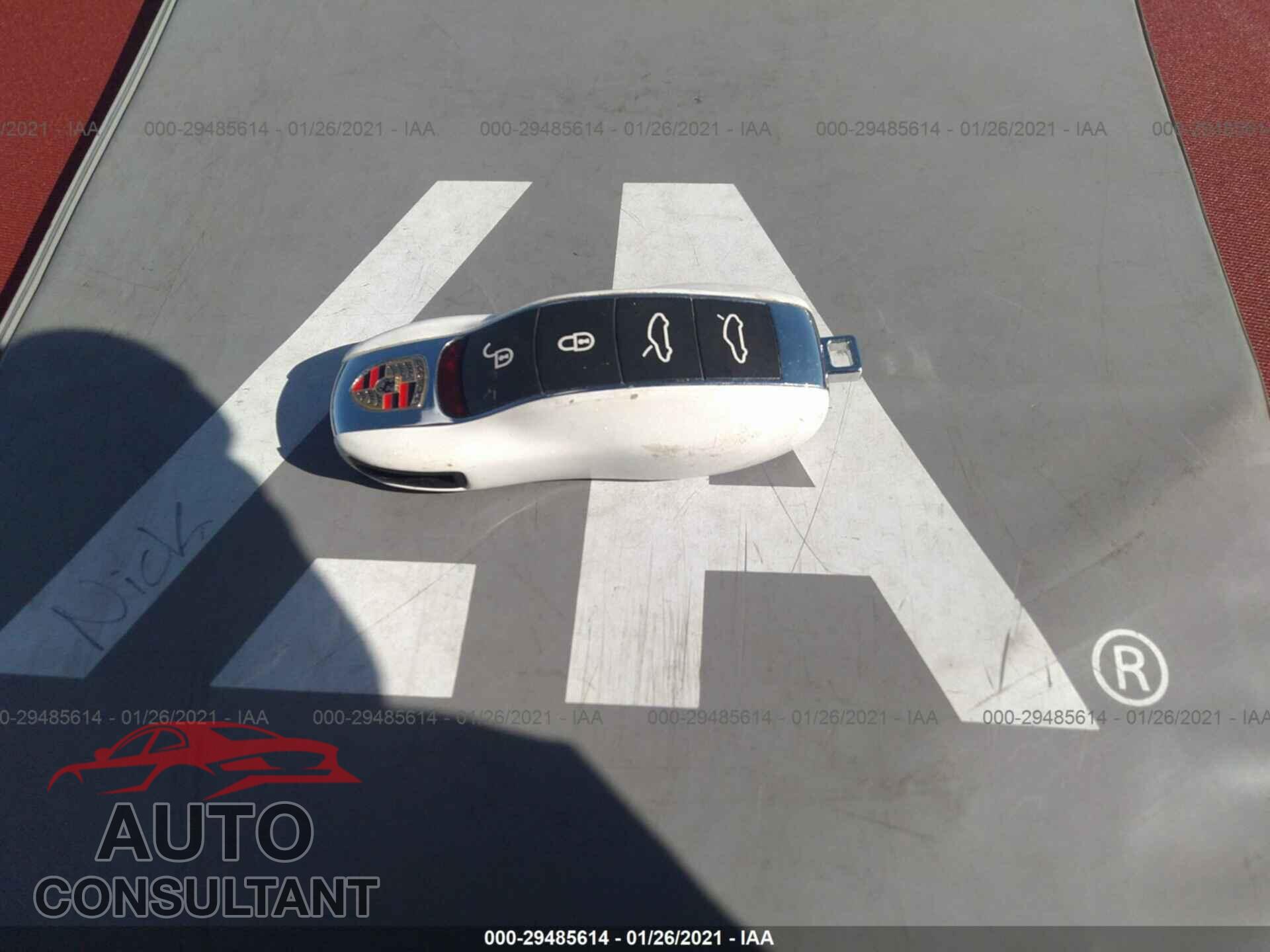 PORSCHE 718 BOXSTER 2018 - WP0CA2A80JS210405