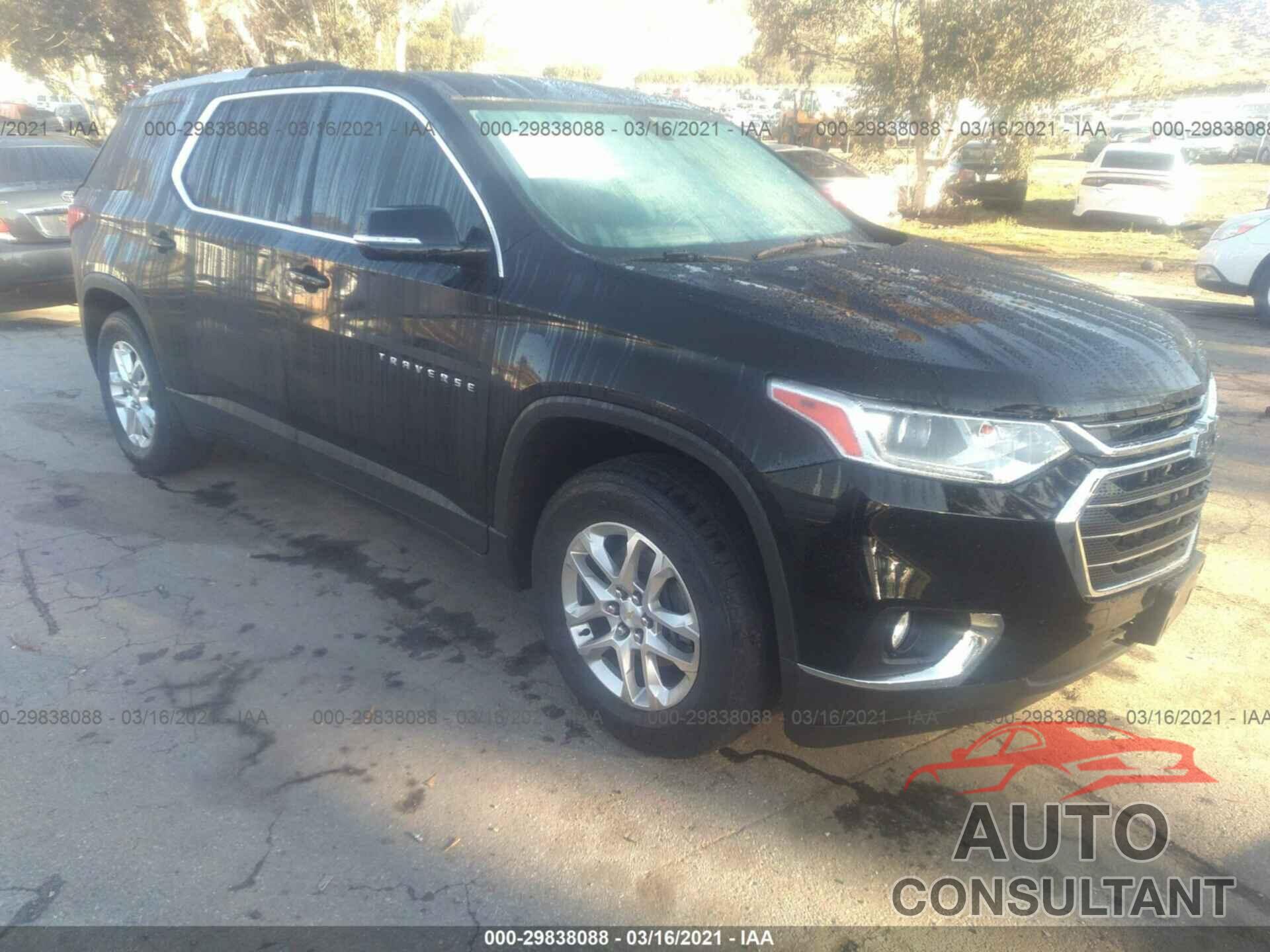 CHEVROLET TRAVERSE 2018 - 1GNERGKW0JJ170898