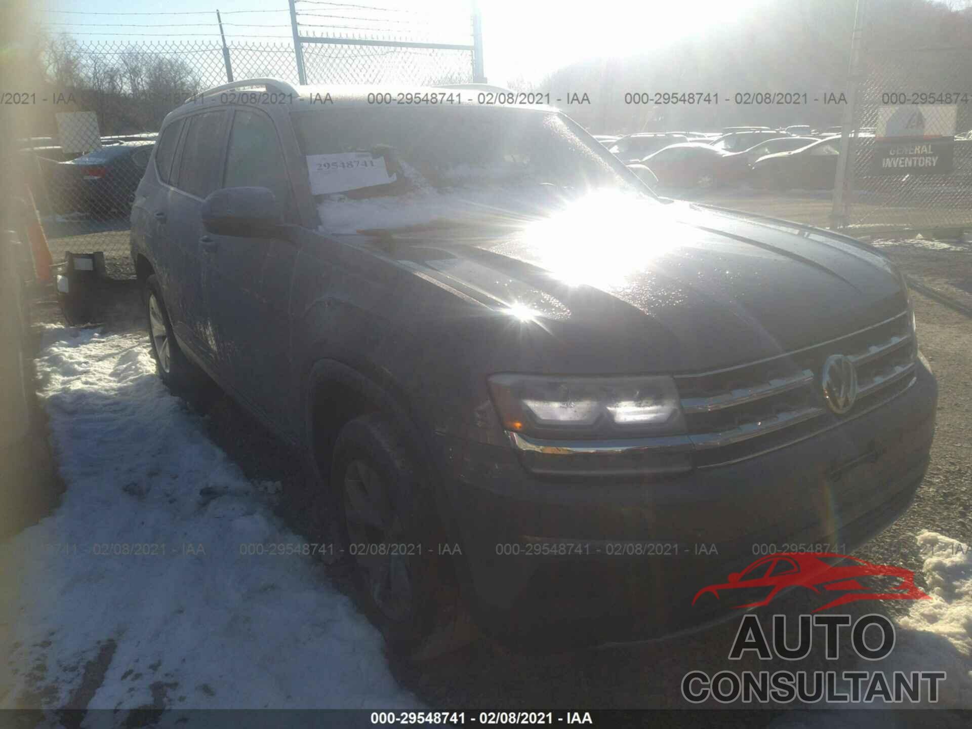 VOLKSWAGEN ATLAS 2018 - 1V2BR2CA1JC512833