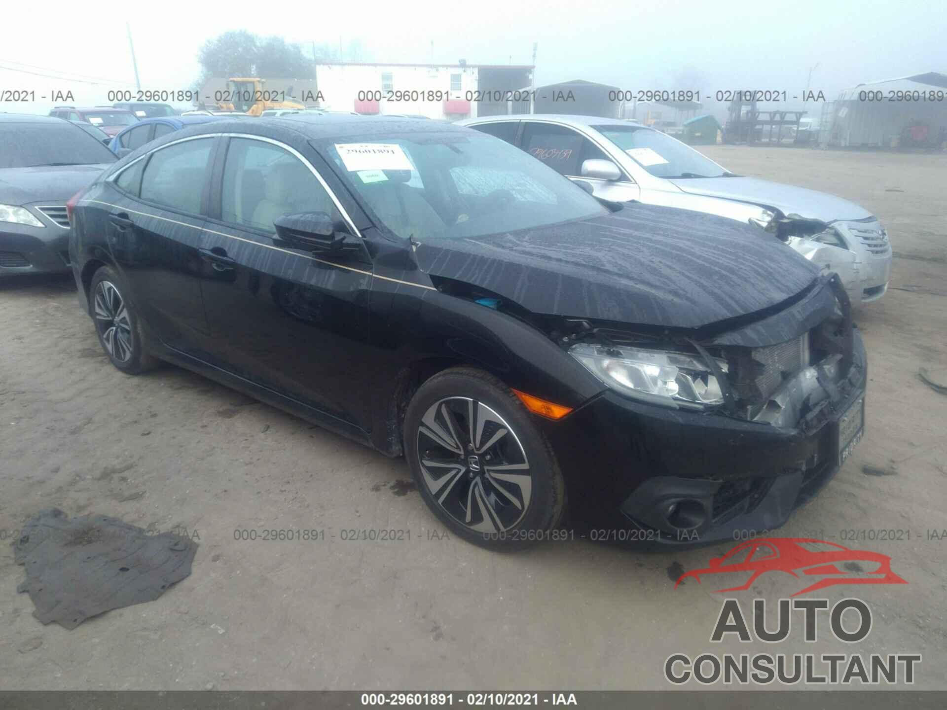 HONDA CIVIC SEDAN 2017 - 19XFC1F73HE009404