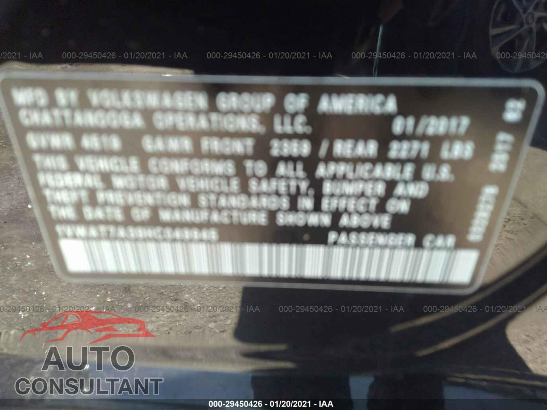 VOLKSWAGEN PASSAT 2017 - 1VWAT7A39HC049945