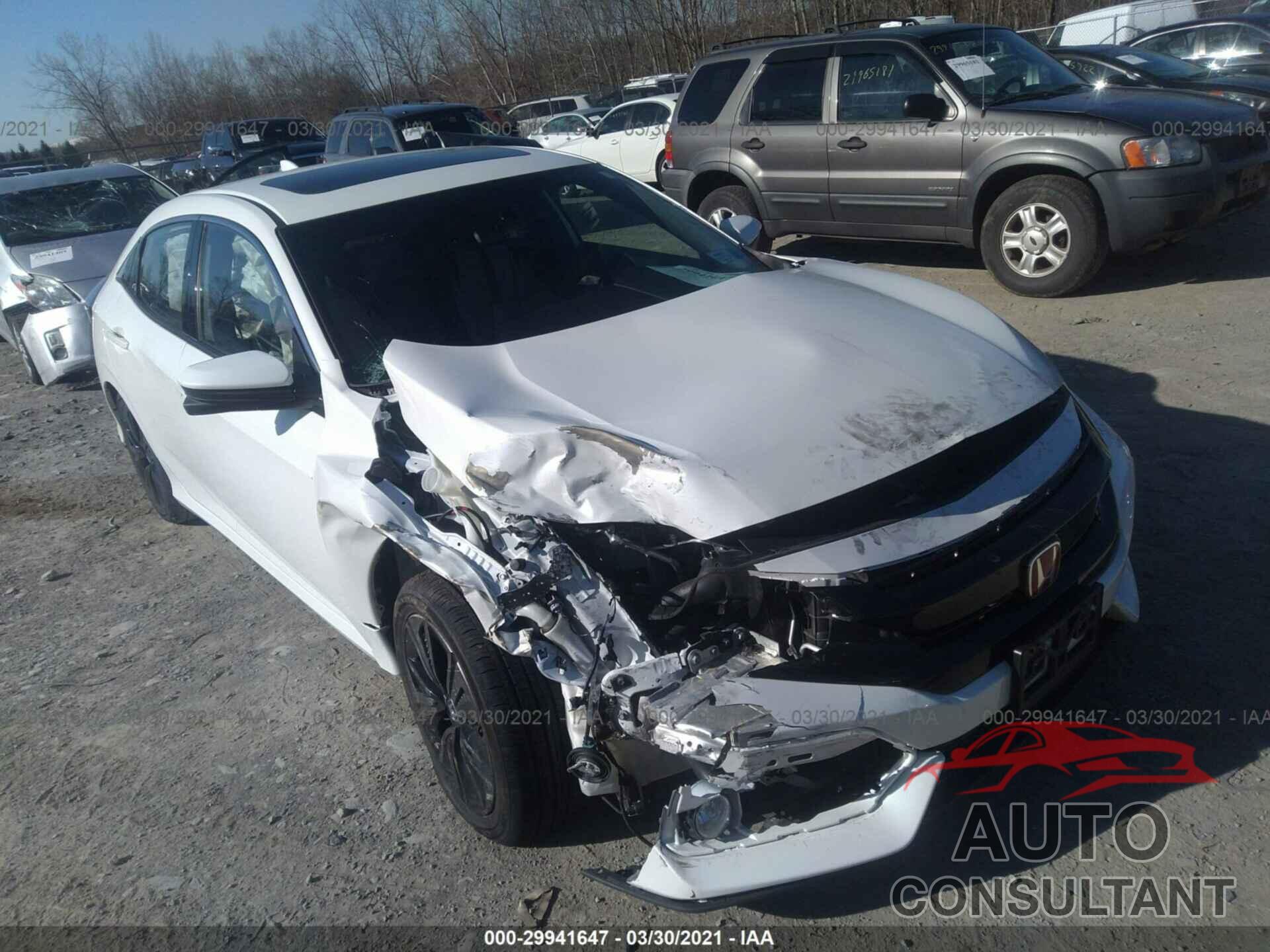 HONDA CIVIC HATCHBACK 2018 - SHHFK7H50JU420095