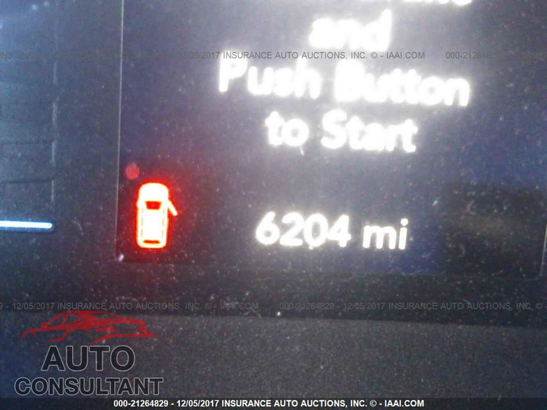 Chrysler Pacifica 2017 - 2C4RC1BG8HR788445