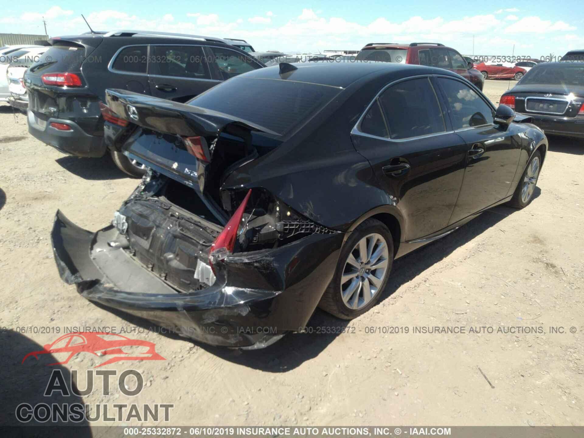 LEXUS IS 2014 - JTHBF1D24E5024402