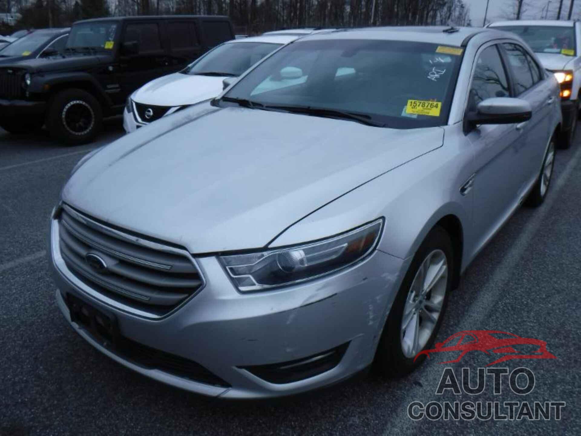 FORD TAURUS 2017 - 1FAHP2H82HG123988