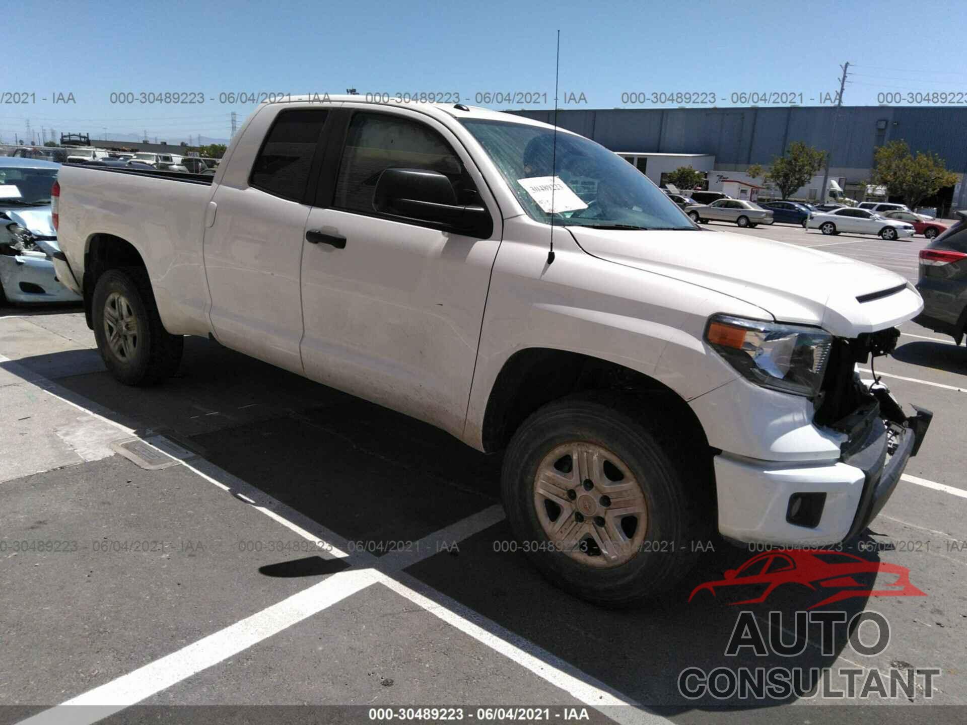 TOYOTA TUNDRA 4WD 2019 - 5TFUY5F12KX790595