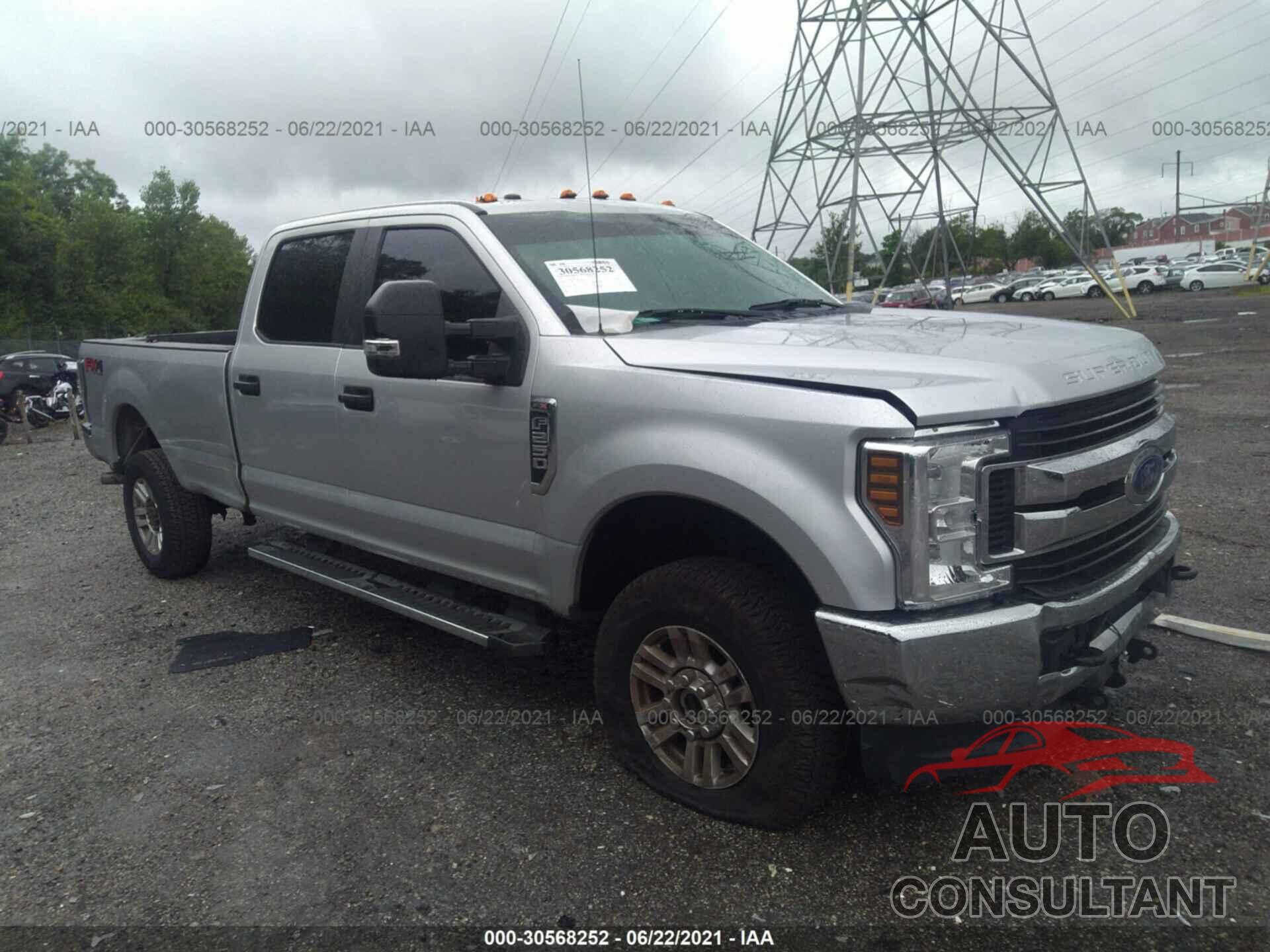 FORD SUPER DUTY F-250 SRW 2018 - 1FT7W2B67JEC87920