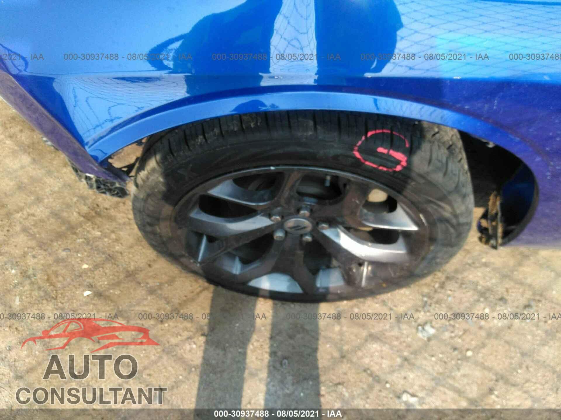 DODGE CHALLENGER 2018 - 2C3CDZAG2JH305356