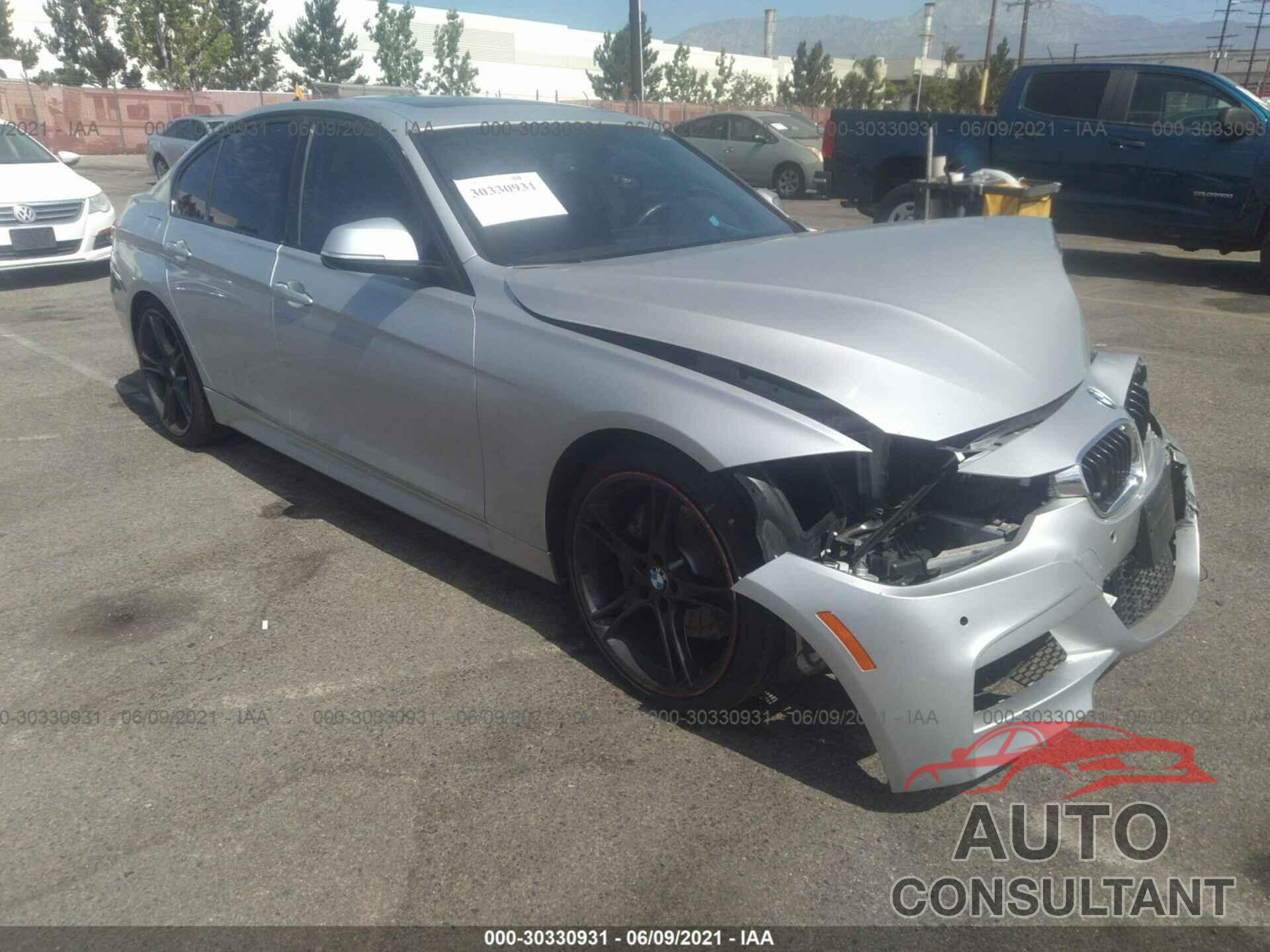BMW 3 SERIES 2016 - WBA8B3C55GK383340