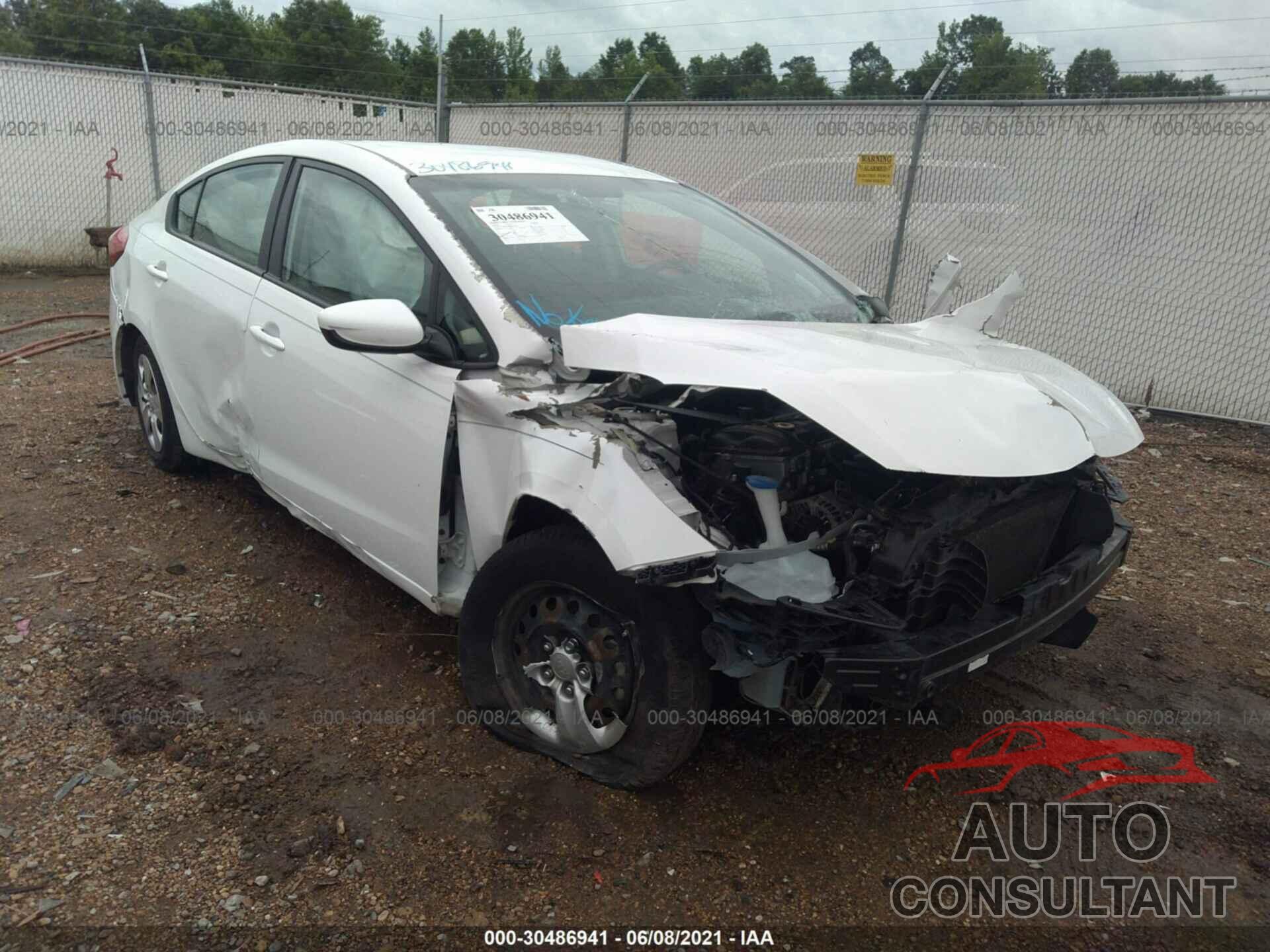 KIA FORTE 2016 - KNAFK4A68G5606462