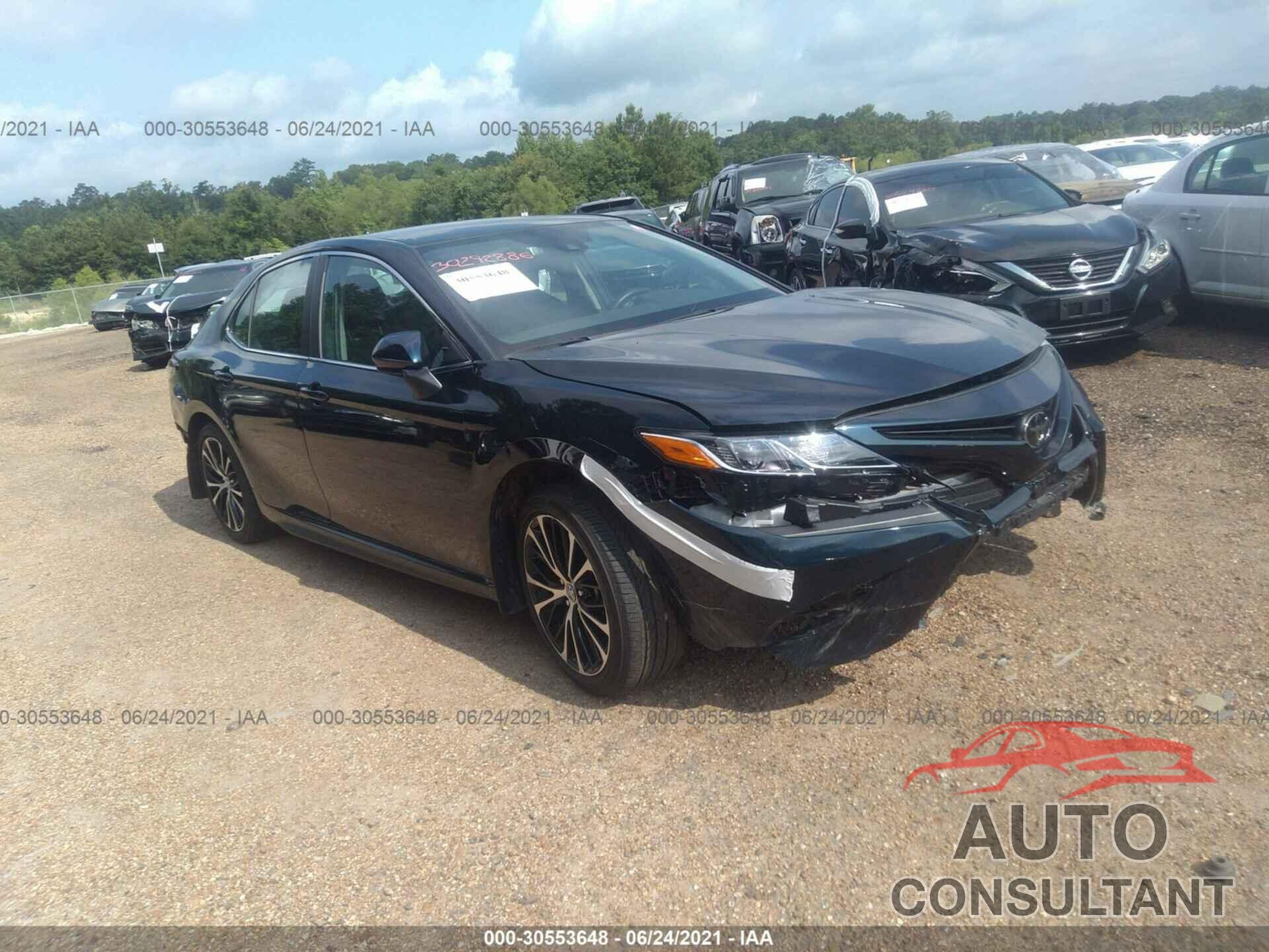 TOYOTA CAMRY 2020 - 4T1G11AK6LU338464