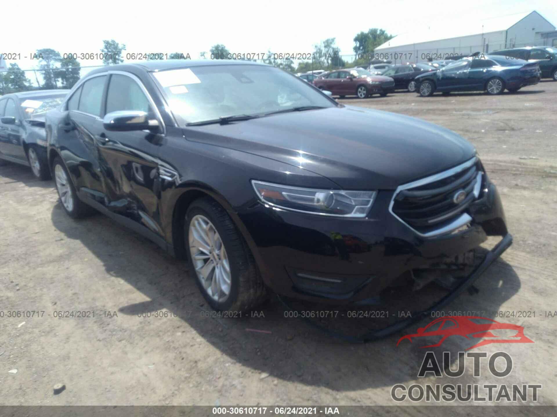 FORD TAURUS 2017 - 1FAHP2F82HG108412