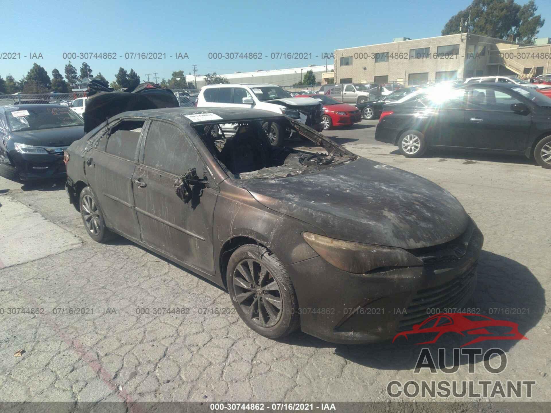 TOYOTA CAMRY 2017 - 4T1BD1FK7HU210400