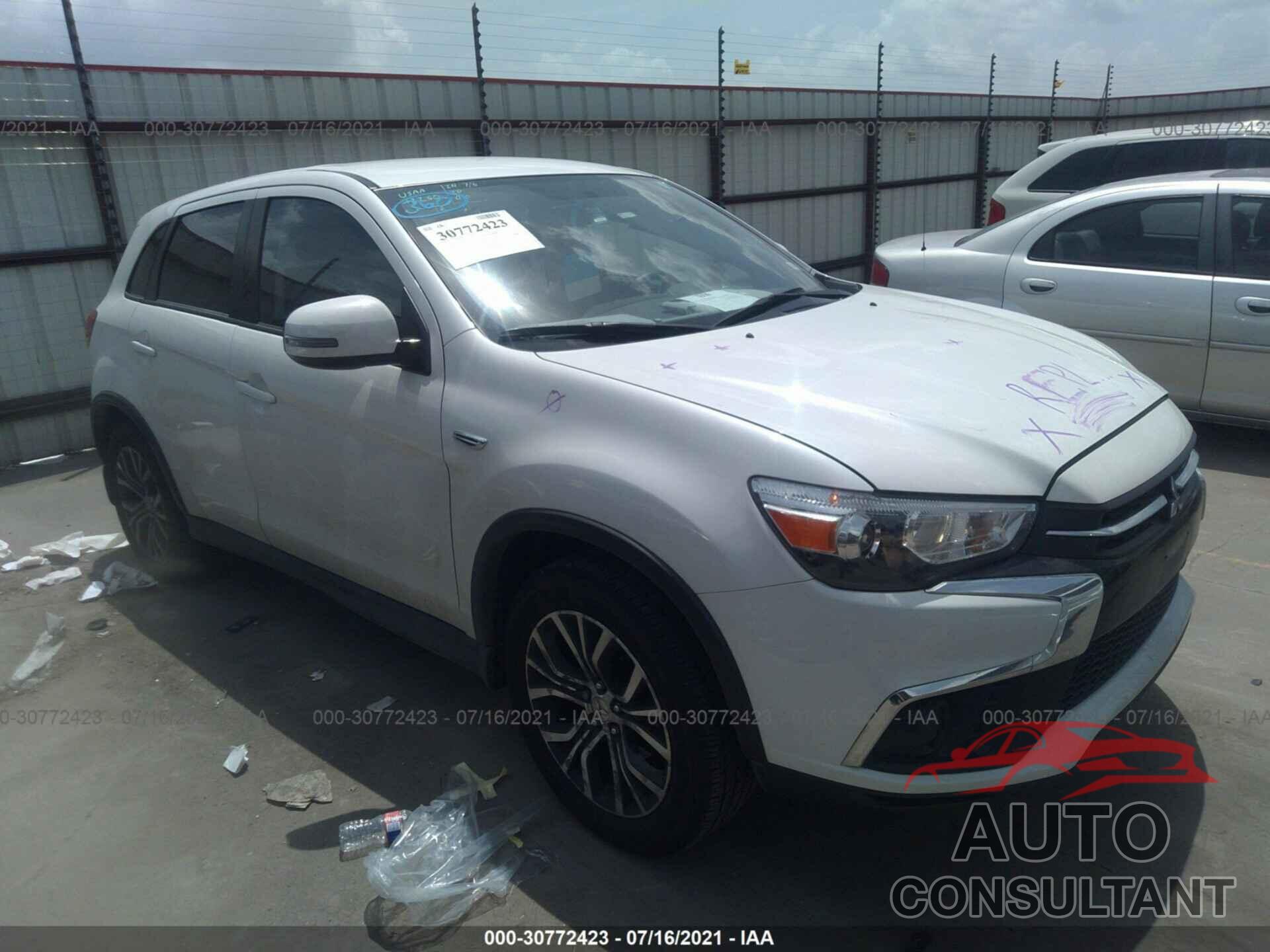 MITSUBISHI OUTLANDER SPORT 2018 - JA4AR3AU5JU021105