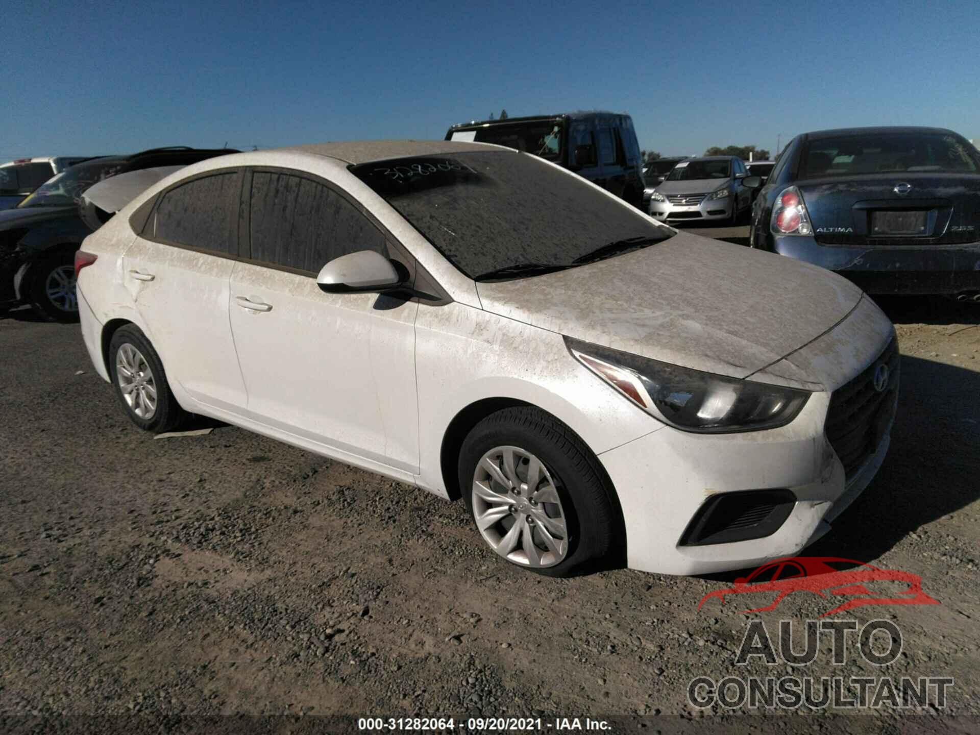 HYUNDAI ACCENT 2018 - 3KPC24A34JE005959