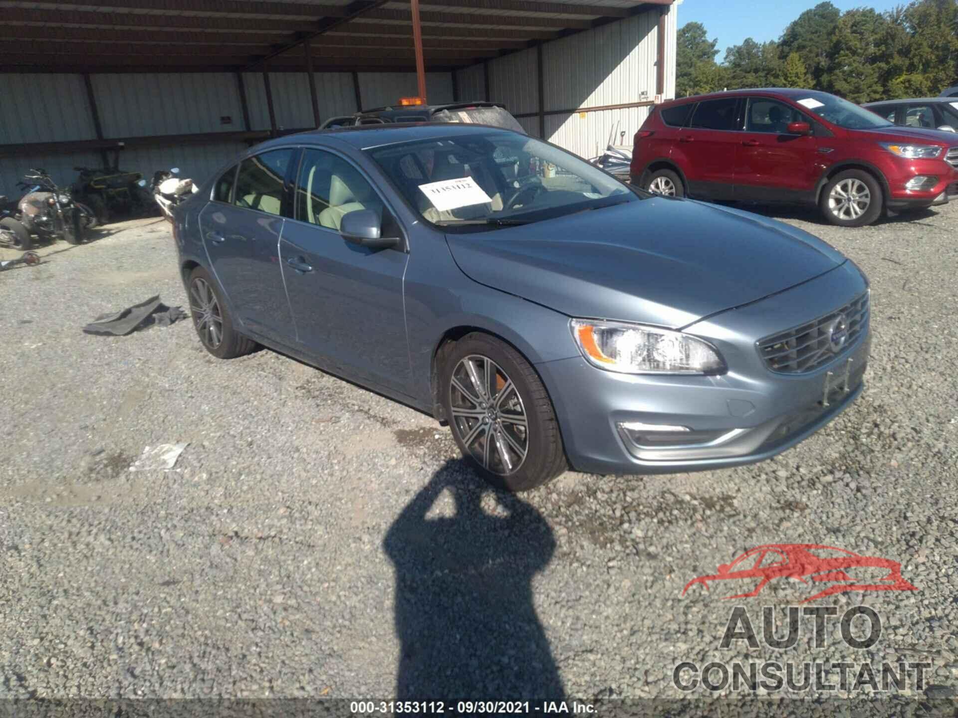 VOLVO S60 2018 - LYV402HK0JB172326