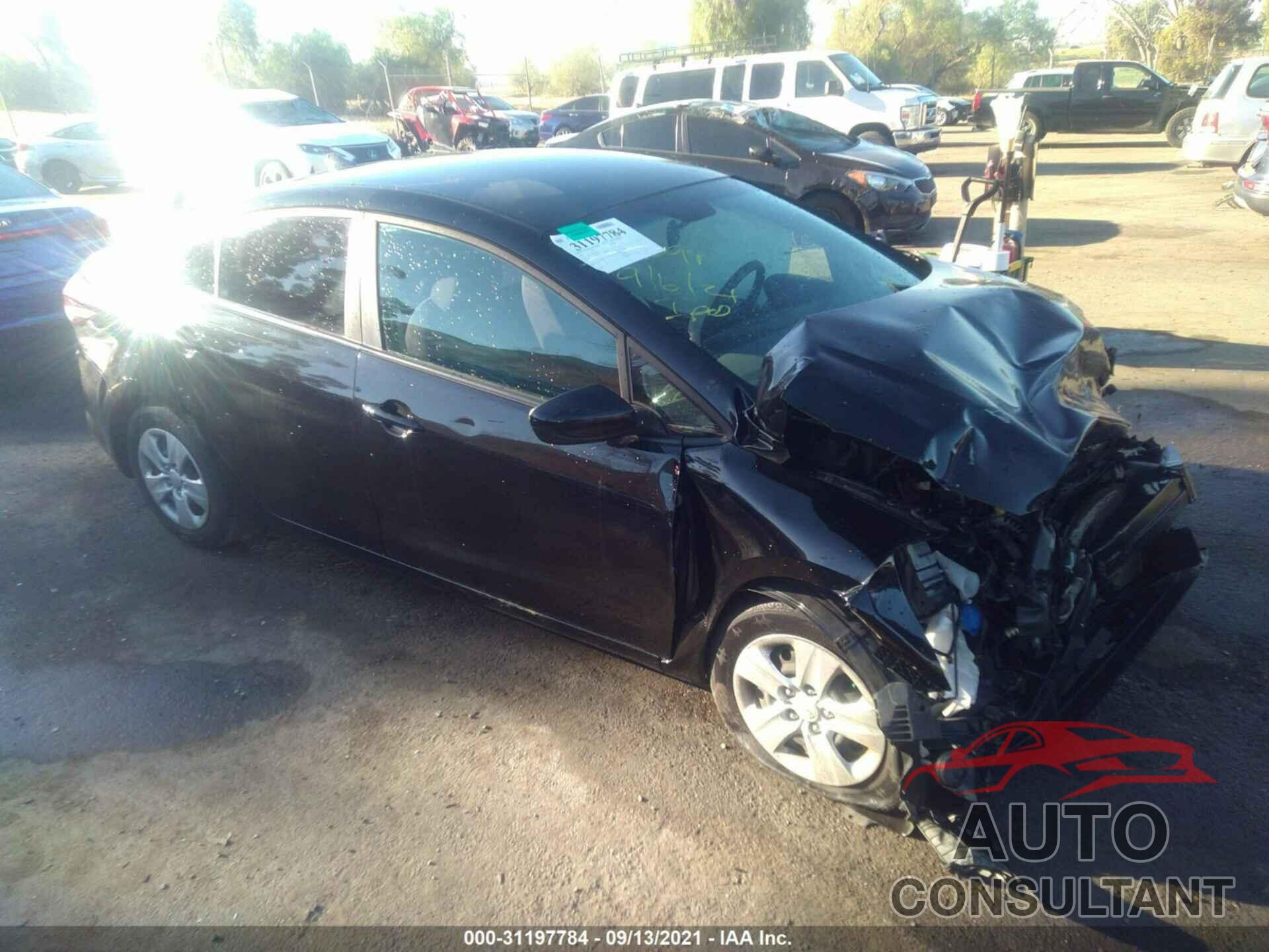 KIA FORTE 2017 - 3KPFK4A73HE043418