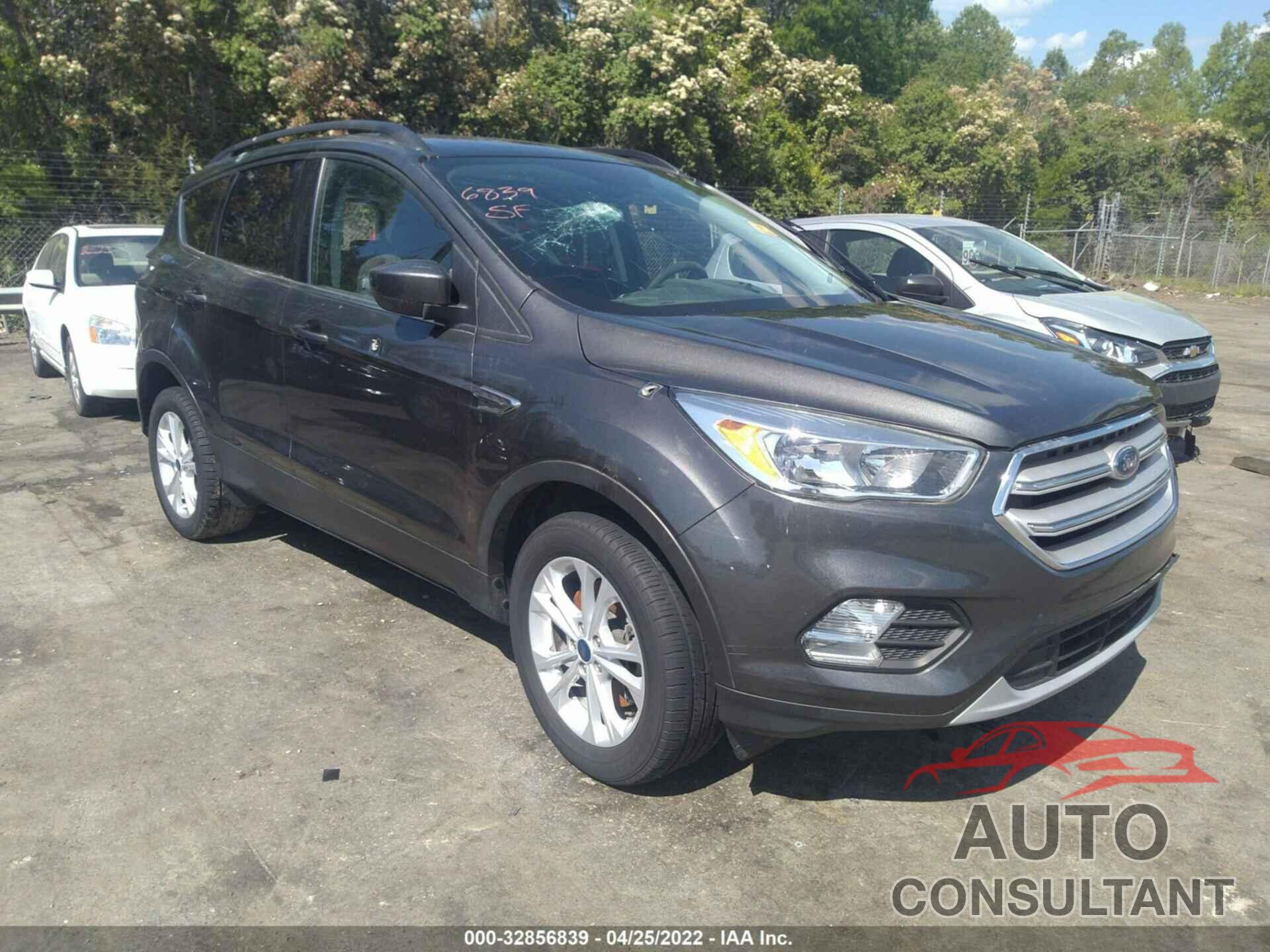 FORD ESCAPE 2018 - 1FMCU9GD4JUA94081