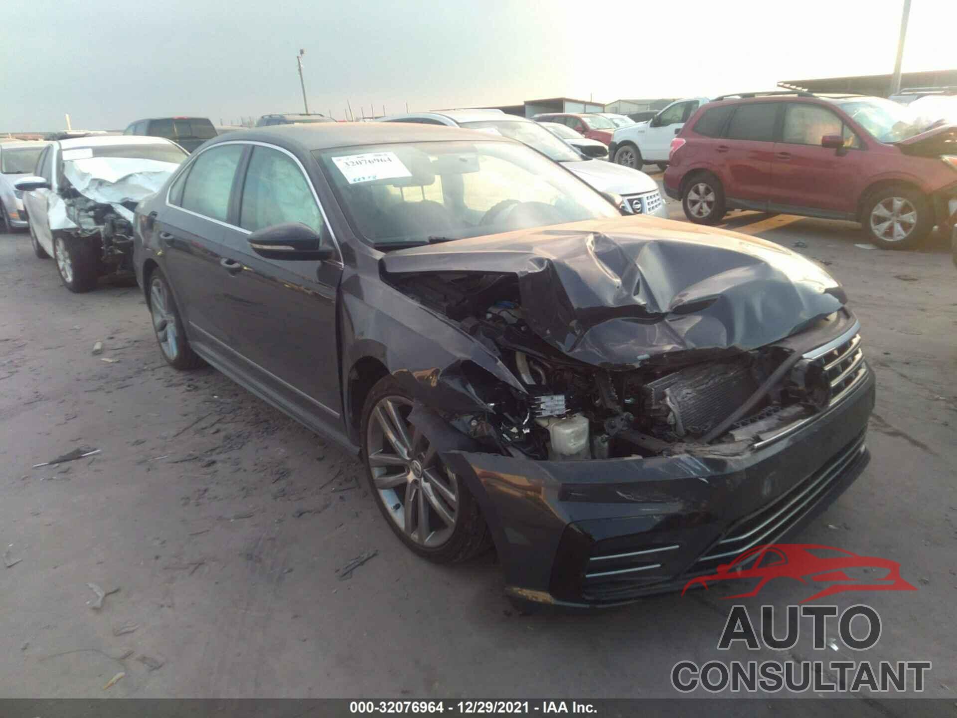 VOLKSWAGEN PASSAT 2016 - 1VWAT7A35GC034292