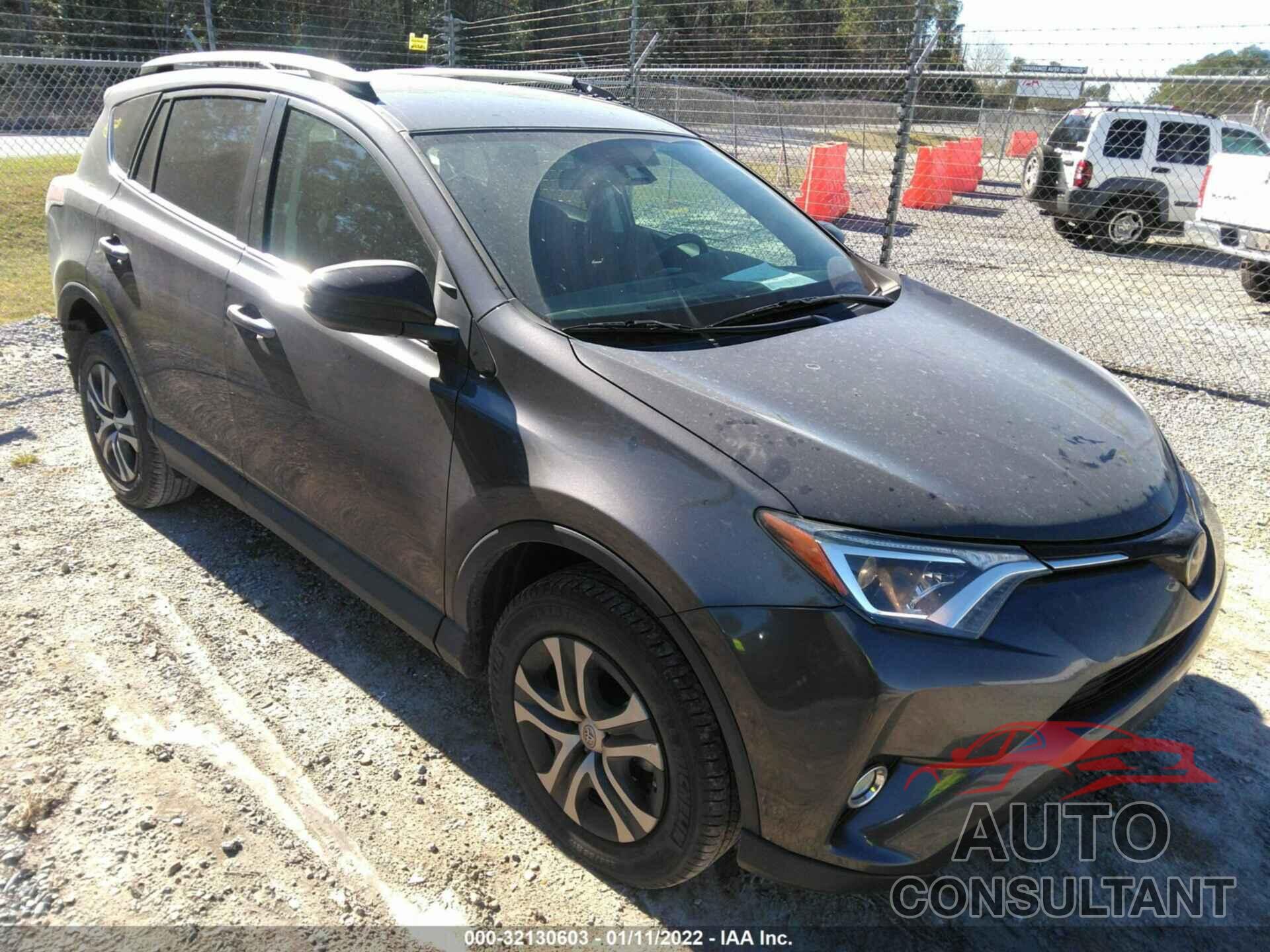TOYOTA RAV4 2018 - 2T3ZFREV3JW475055