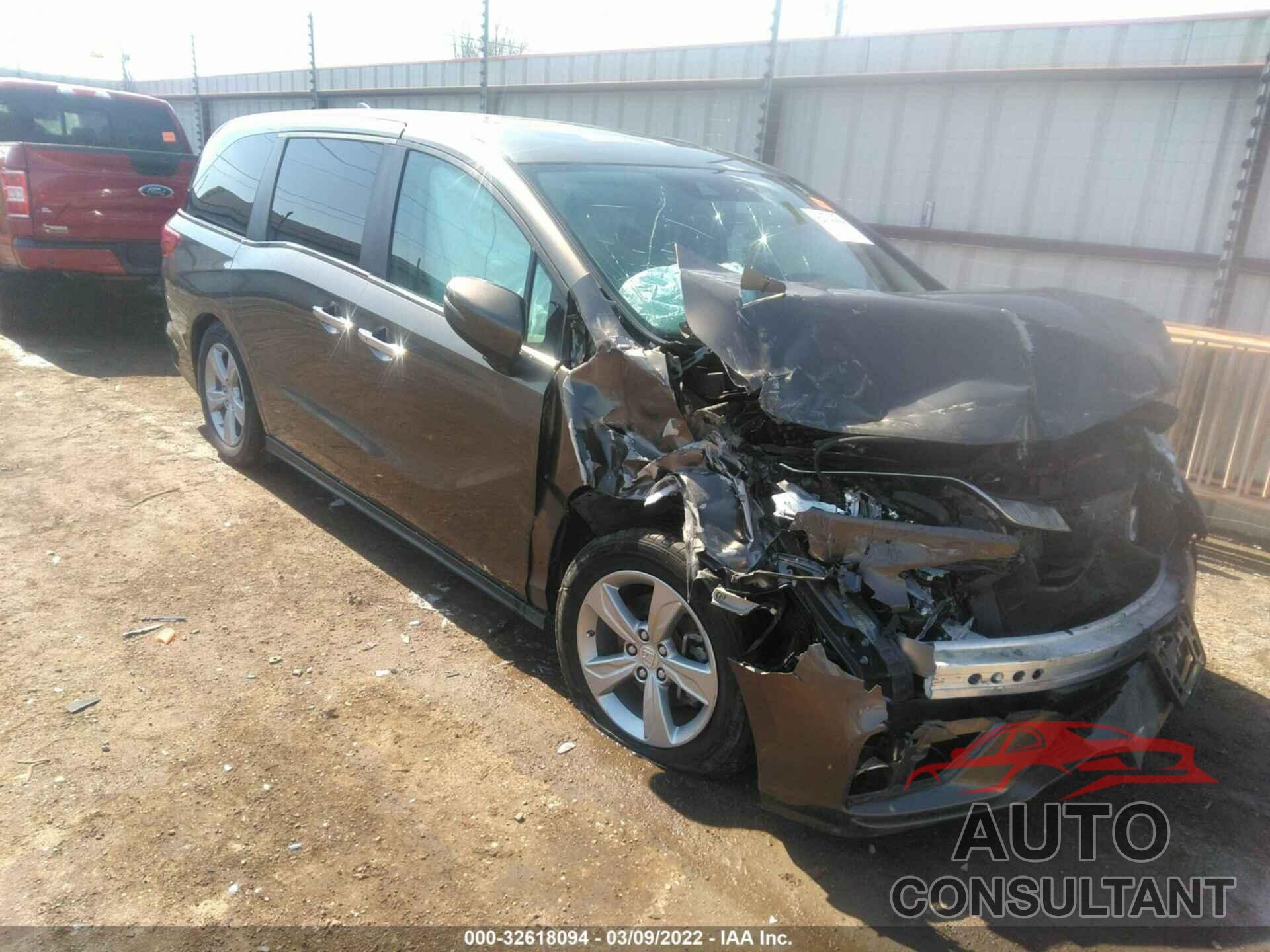 HONDA ODYSSEY 2018 - 5FNRL6H70JB109421