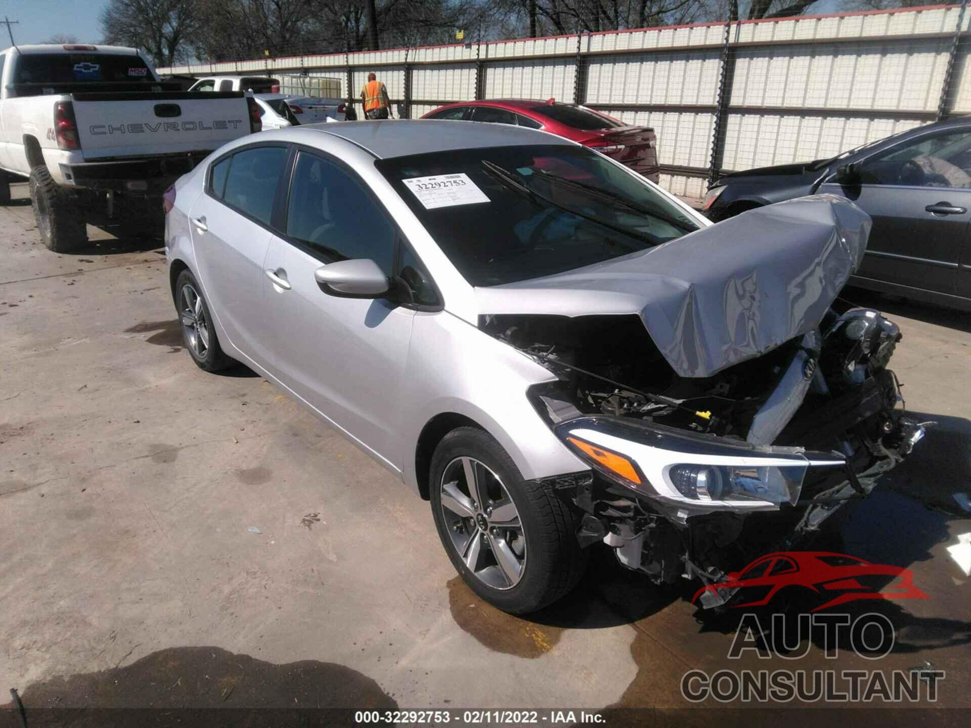 KIA FORTE 2018 - 3KPFL4A75JE260309