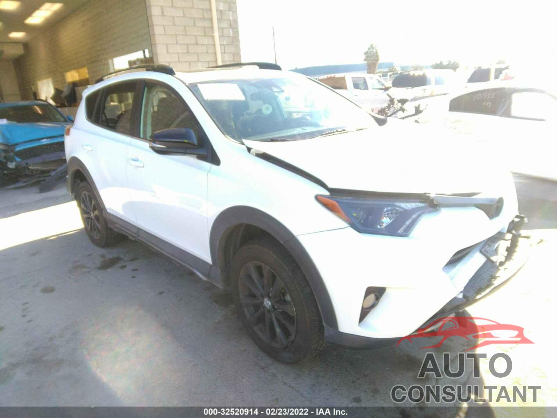 TOYOTA RAV4 2018 - 2T3RFREV1JW721018