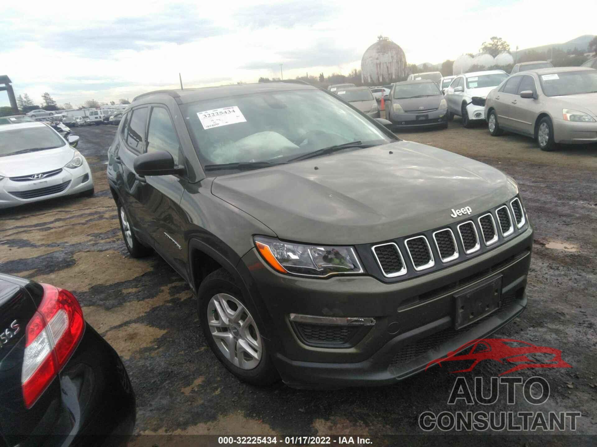 JEEP COMPASS 2017 - 3C4NJCAB2HT643484