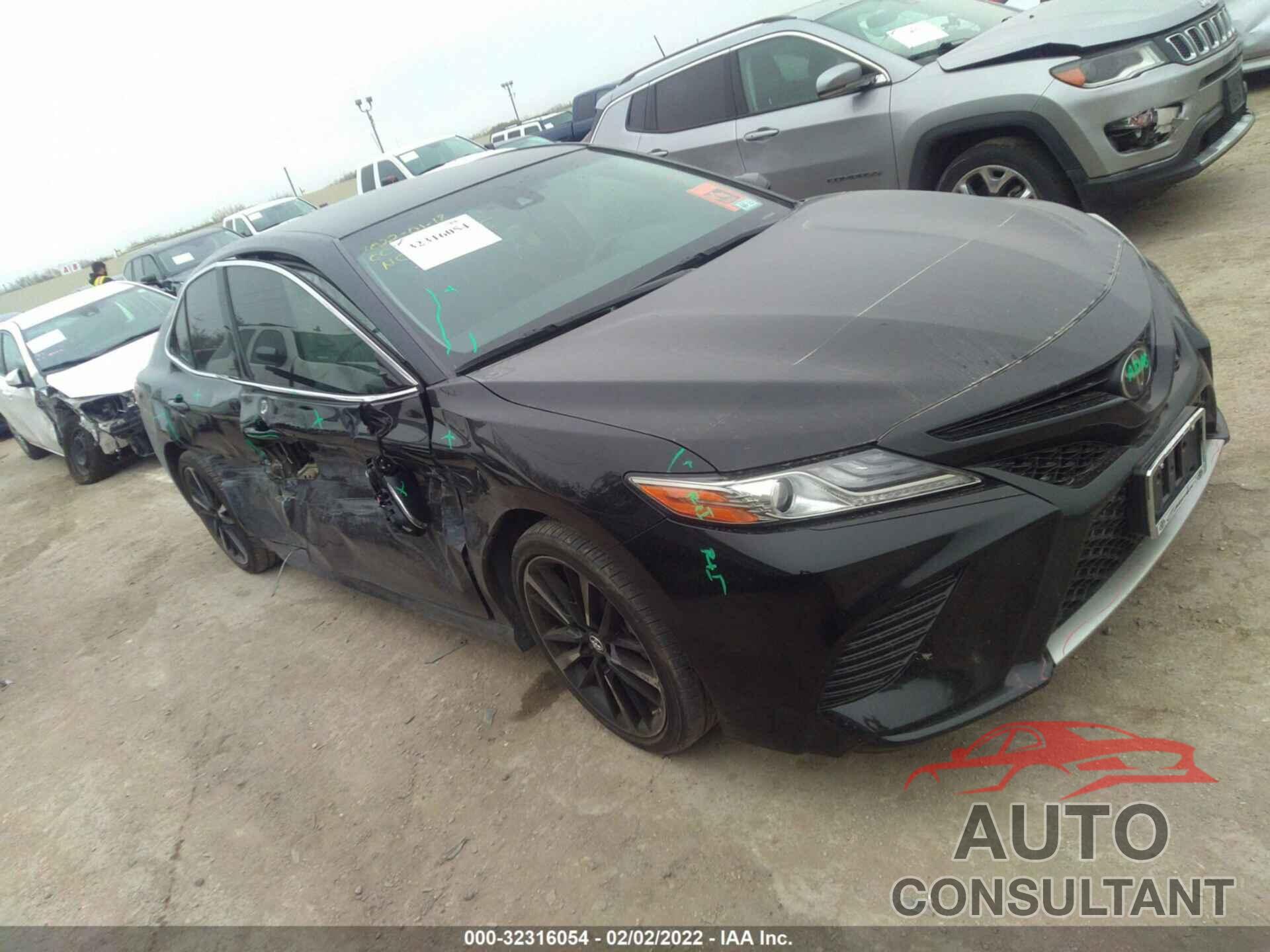 TOYOTA CAMRY 2019 - 4T1B61HK9KU813315