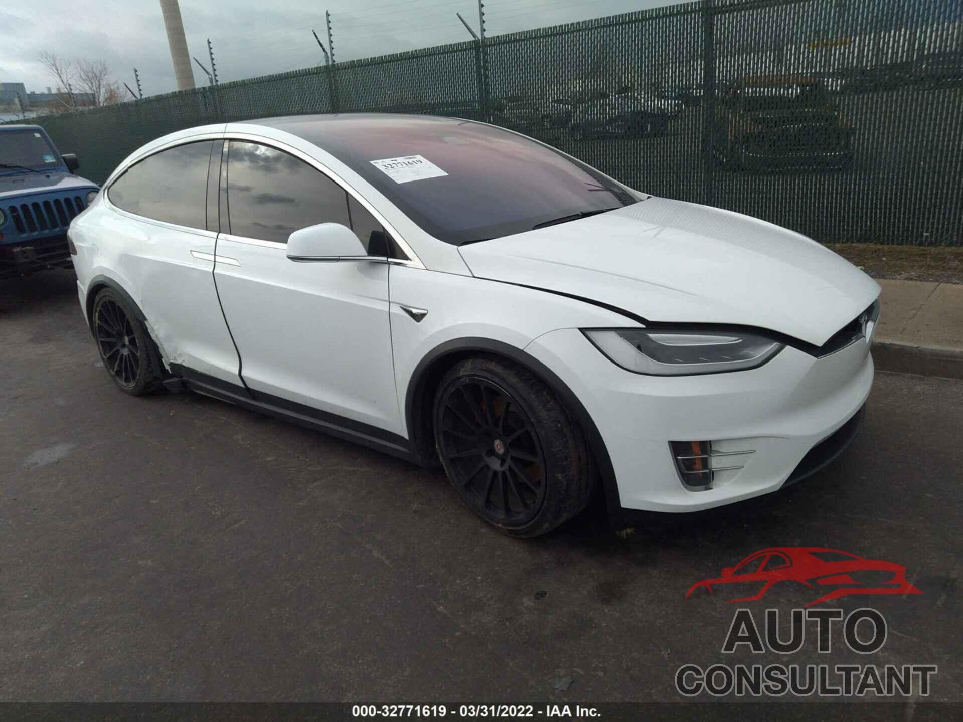 TESLA MODEL X 2016 - 5YJXCDE24GF026619