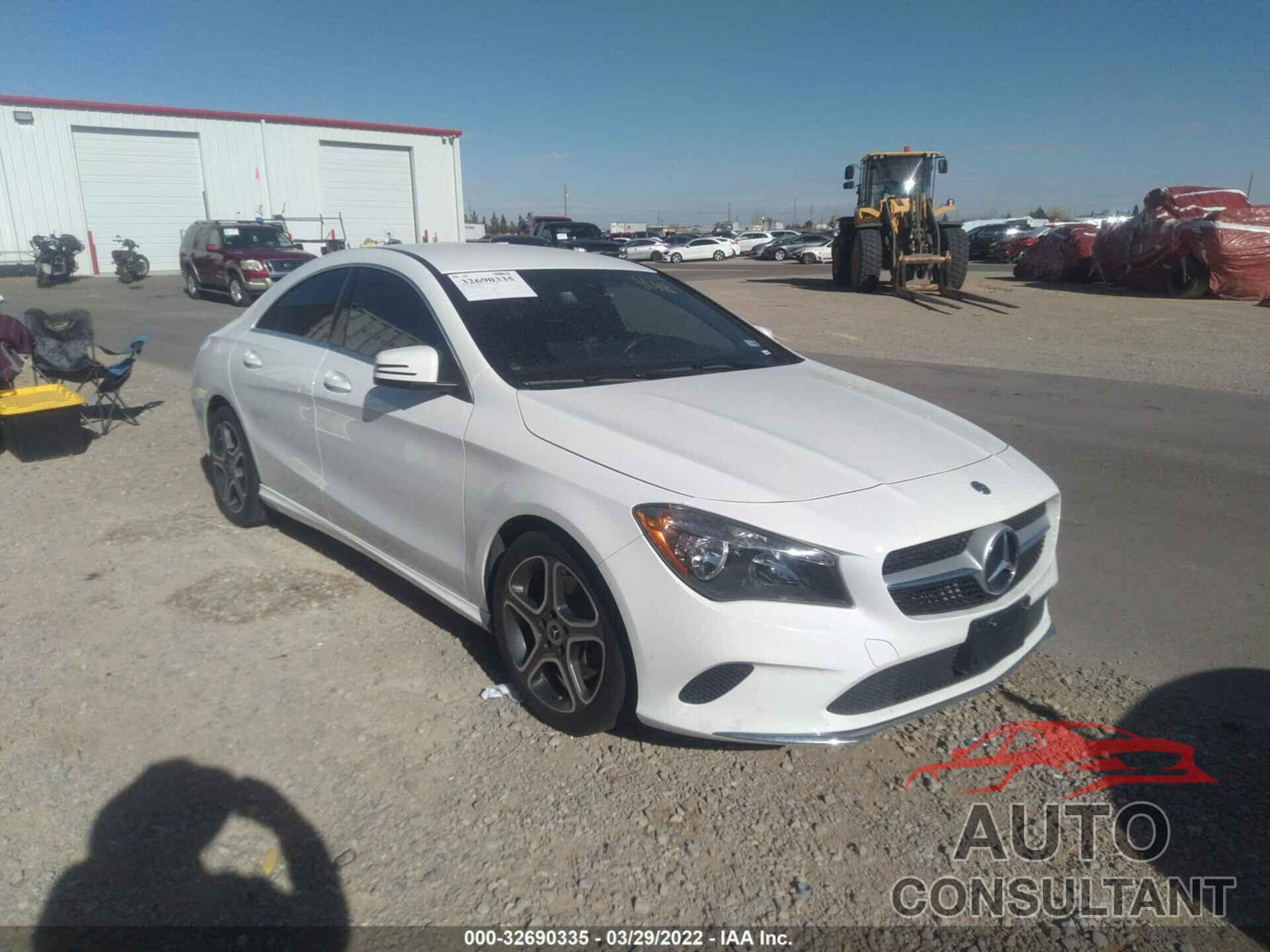 MERCEDES-BENZ CLA 2019 - WDDSJ4EB6KN742888