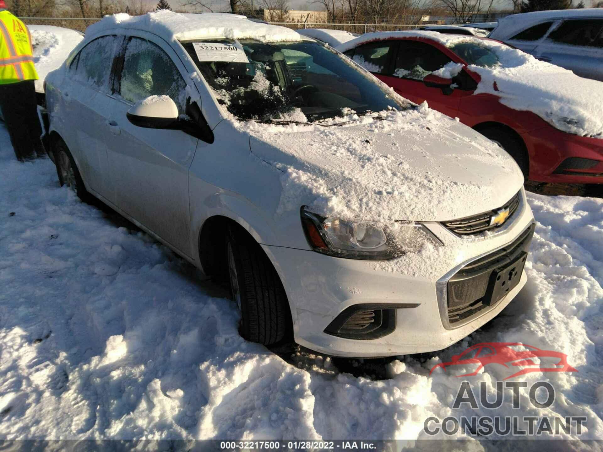 CHEVROLET SONIC 2020 - 1G1JD5SB5L4107751