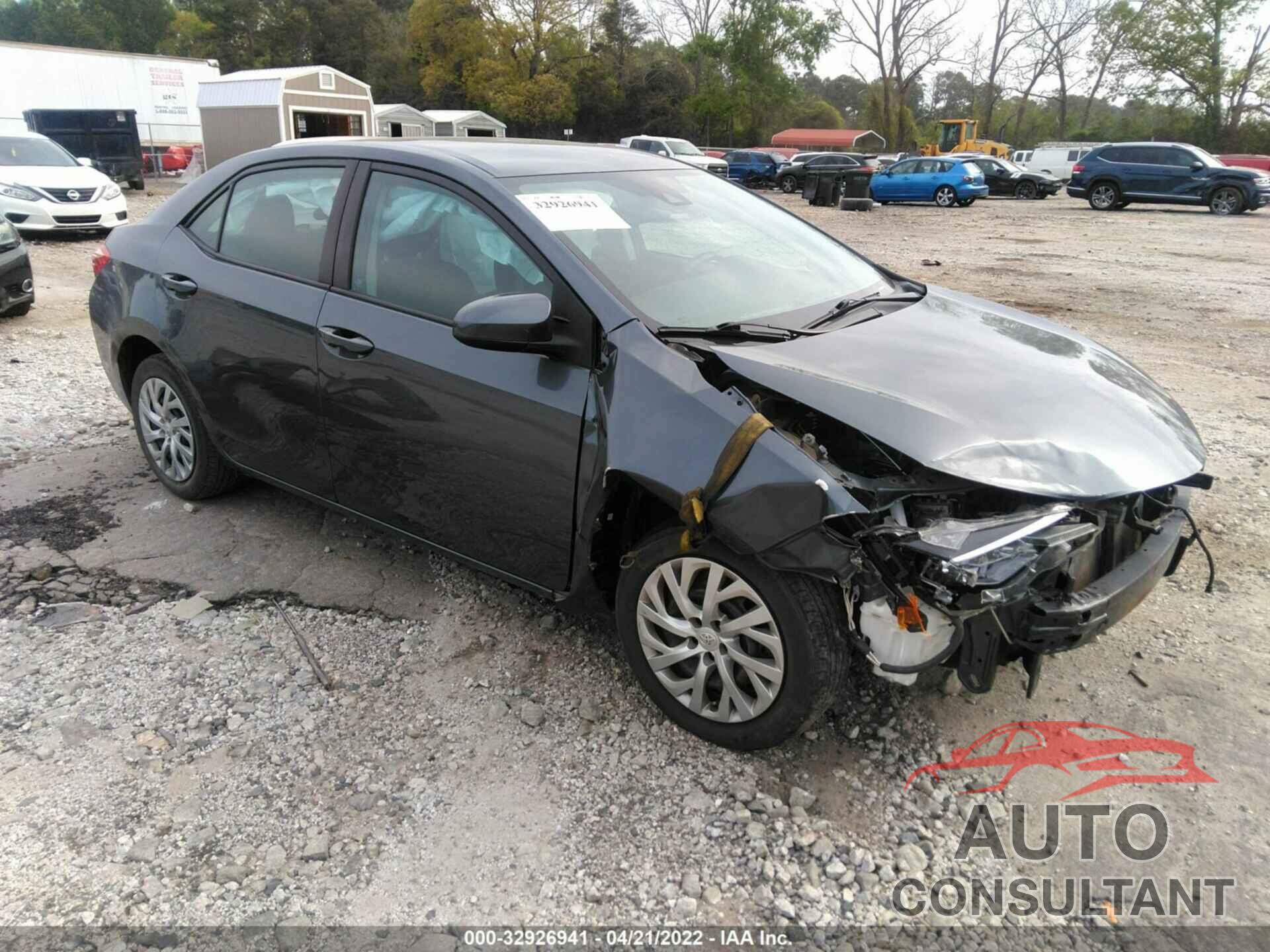 TOYOTA COROLLA 2018 - 2T1BURHE0JC968365