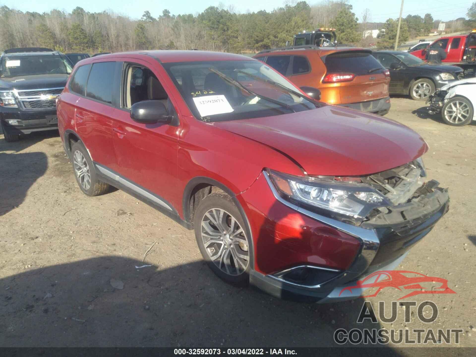 MITSUBISHI OUTLANDER 2018 - JA4AZ3A31JZ049543