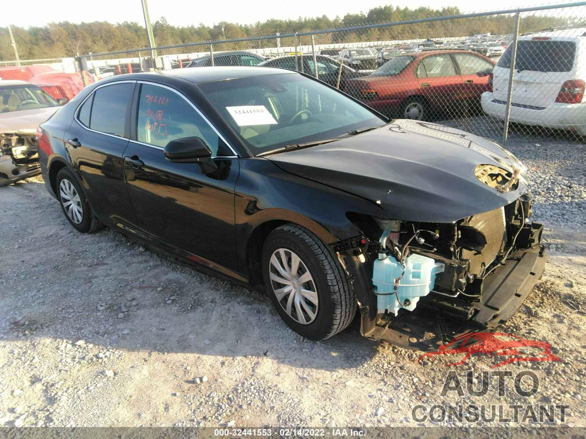 TOYOTA CAMRY 2019 - 4T1B11HK2KU846350