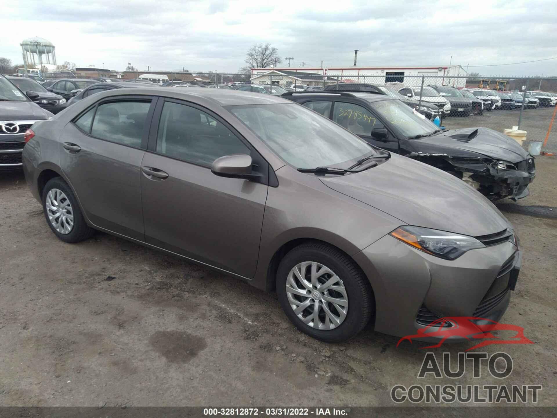 TOYOTA COROLLA 2018 - 2T1BURHE7JC112612