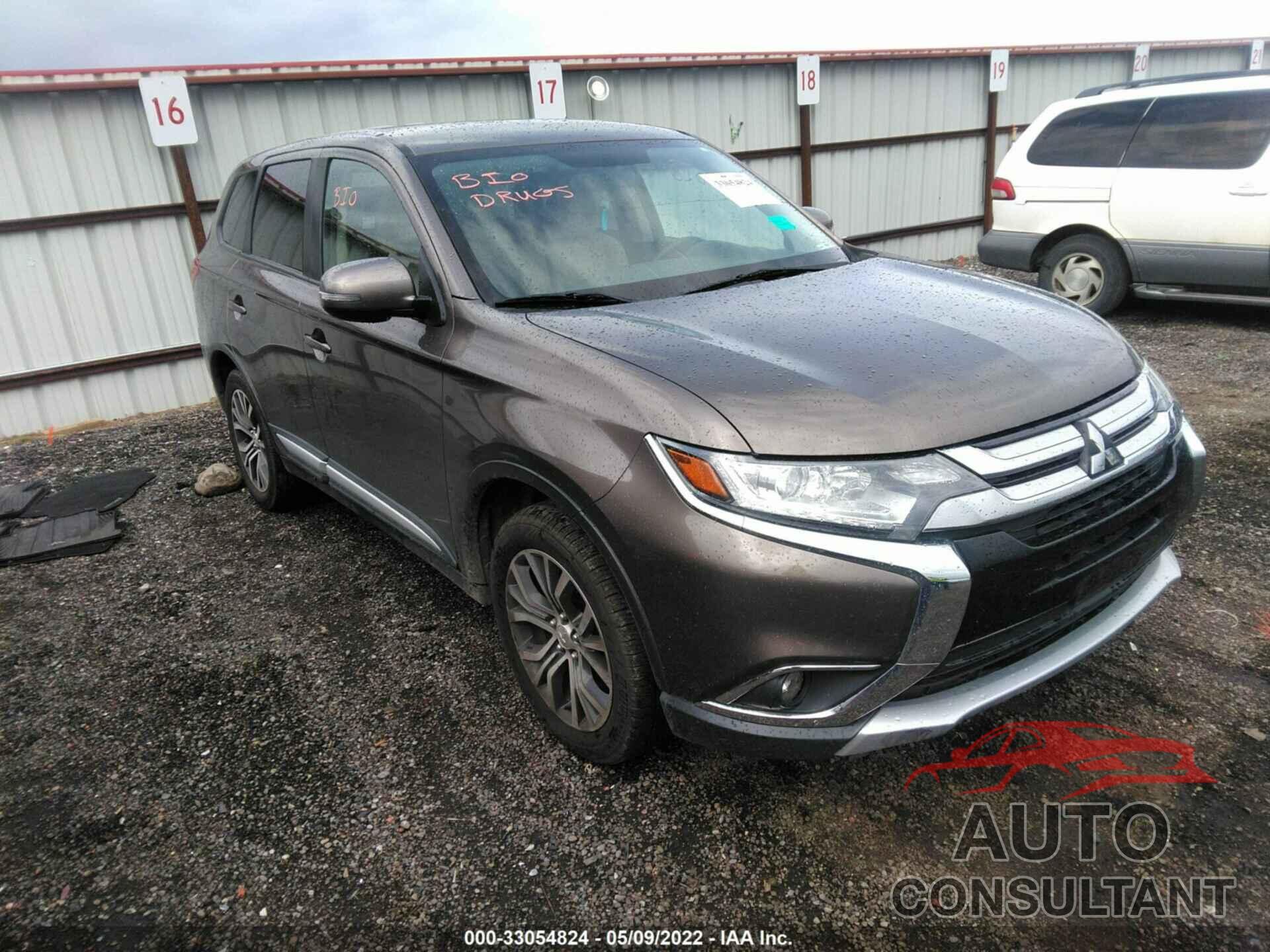 MITSUBISHI OUTLANDER 2018 - JA4AZ3A31JZ037053