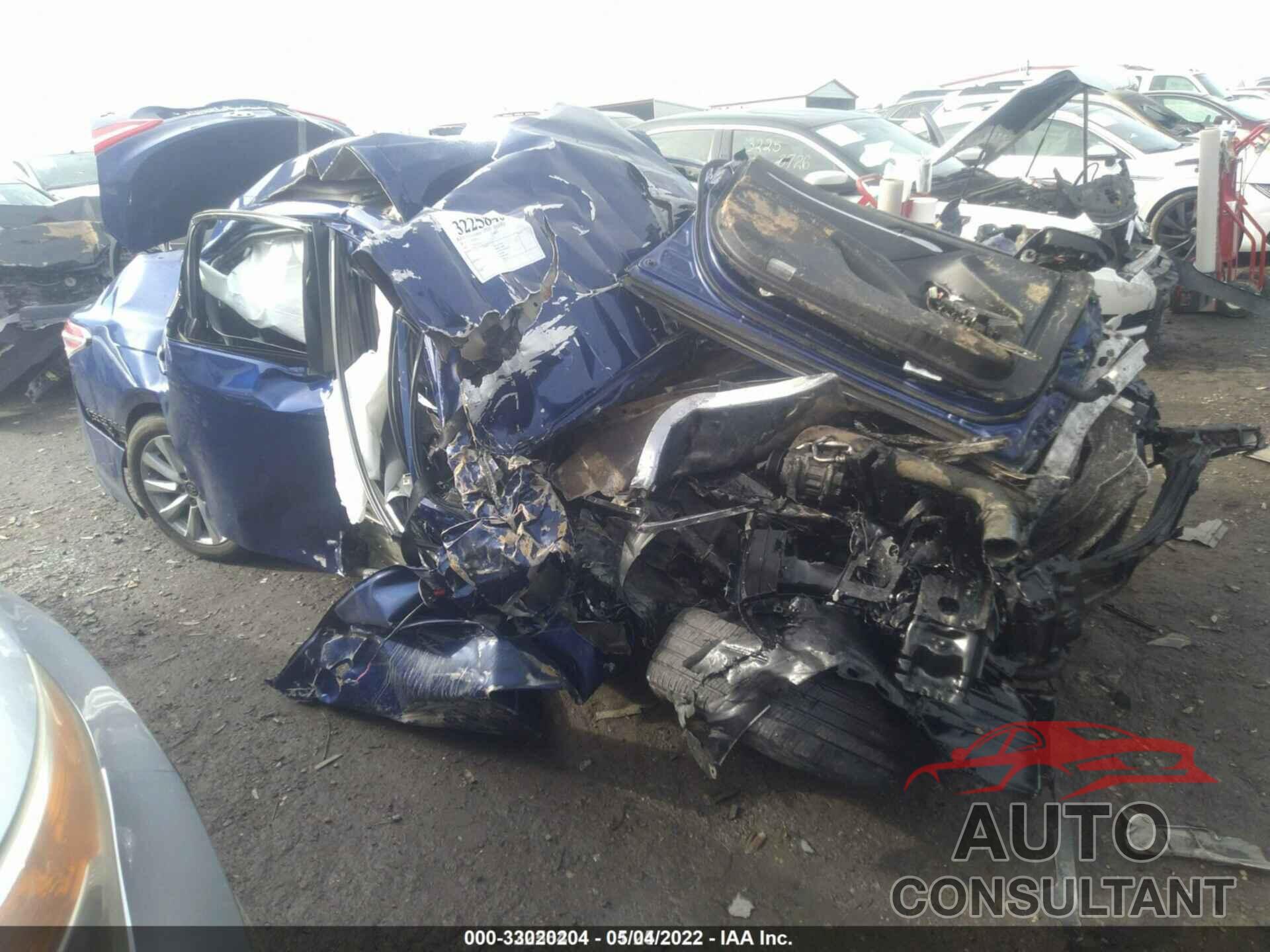 TOYOTA CAMRY 2018 - 4T1B11HK2JU660841