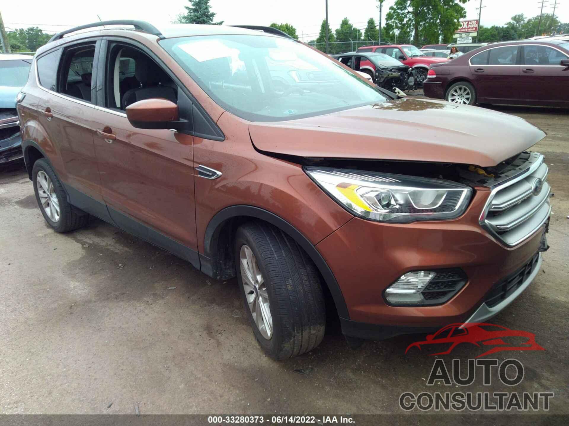 FORD ESCAPE 2017 - 1FMCU0GD3HUA92229