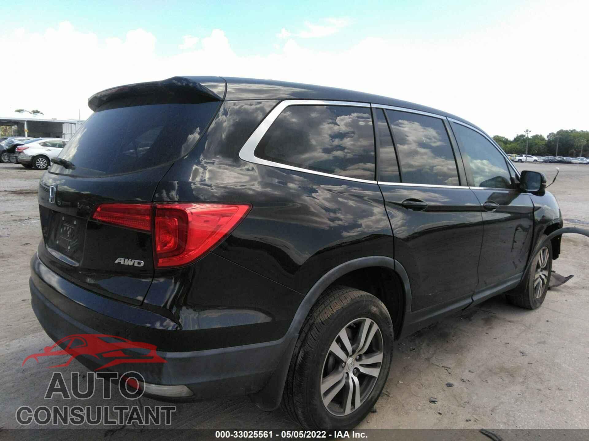 HONDA PILOT 2017 - 5FNYF6H51HB032179