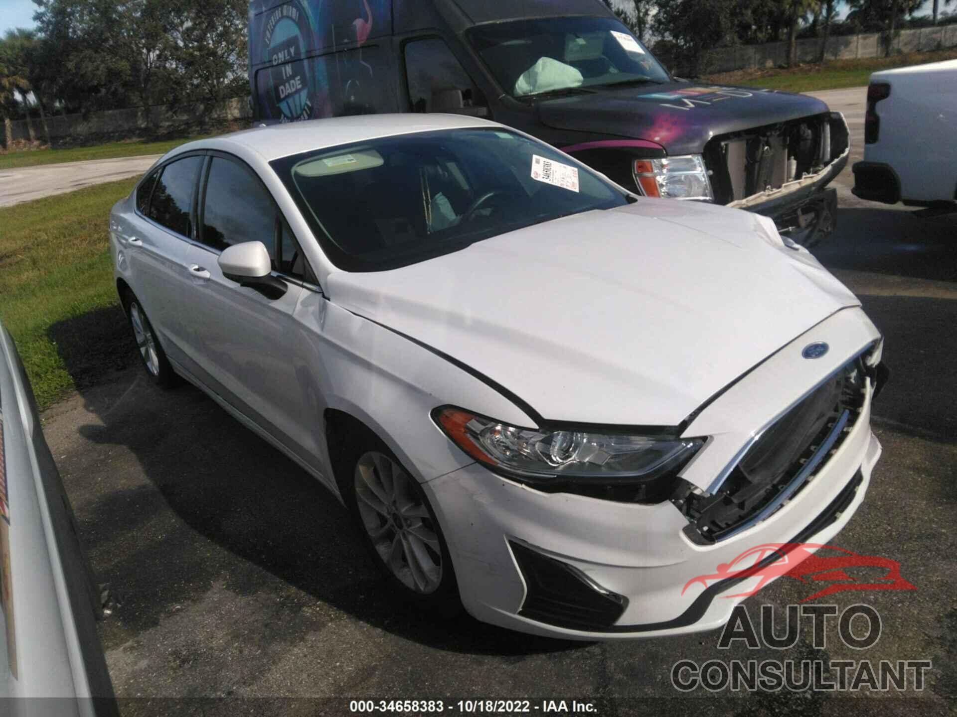 FORD FUSION 2019 - 3FA6P0H72KR239520