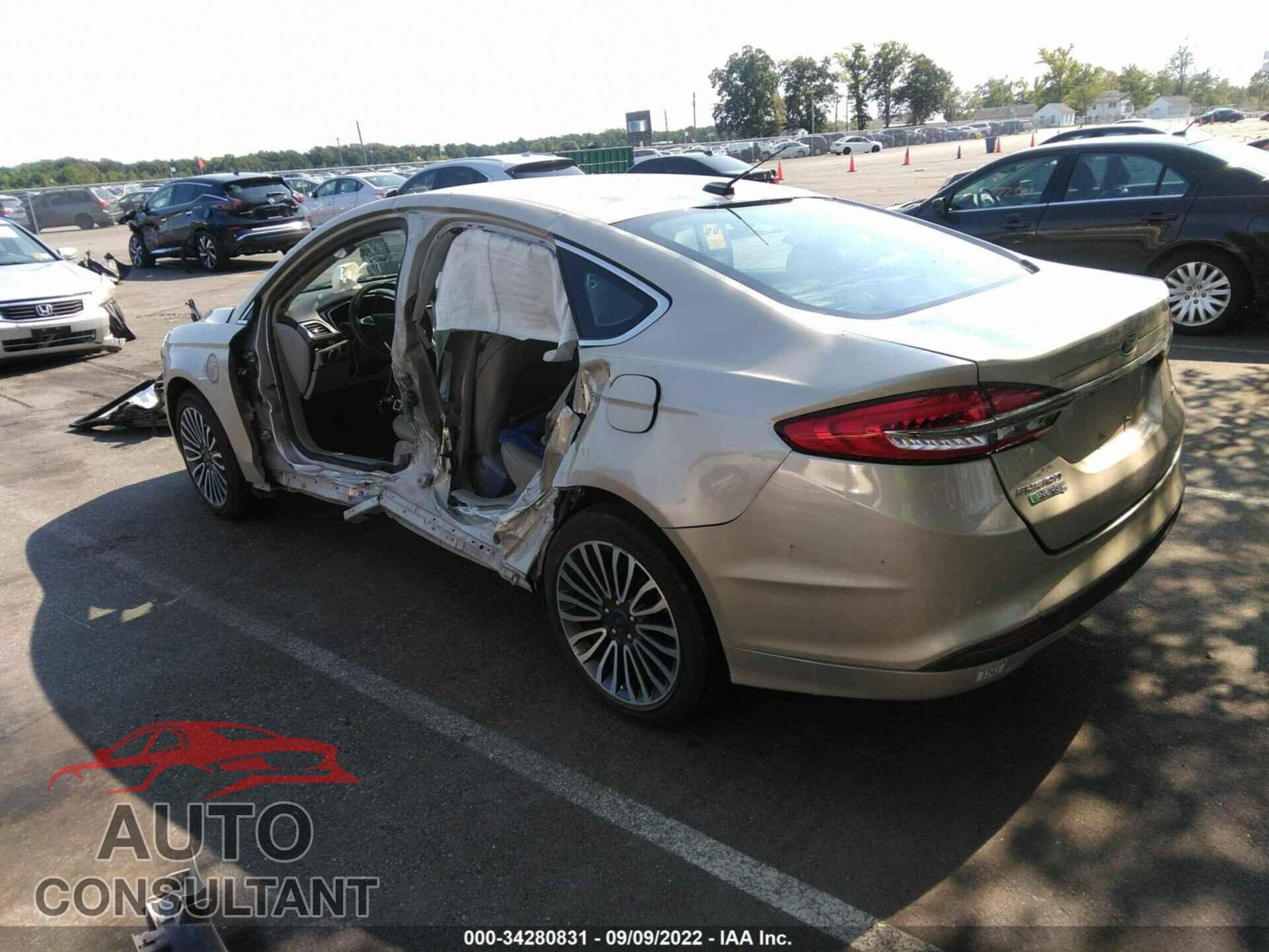 FORD FUSION ENERGI 2018 - 3FA6P0PU2JR212887