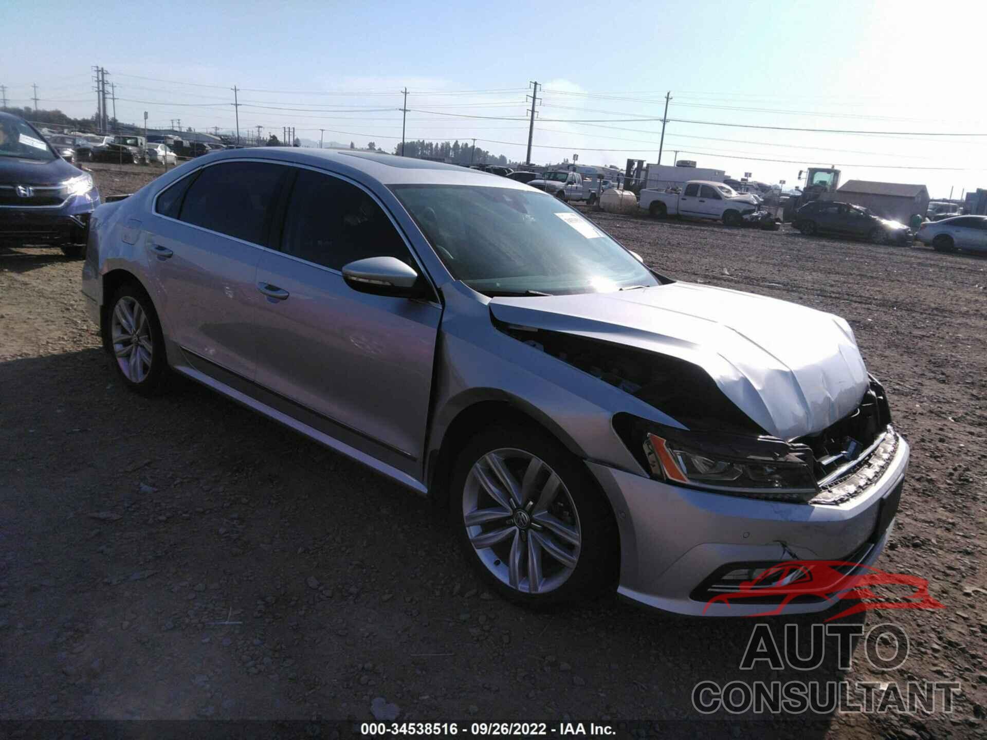 VOLKSWAGEN PASSAT 2017 - 1VWCT7A36HC034375