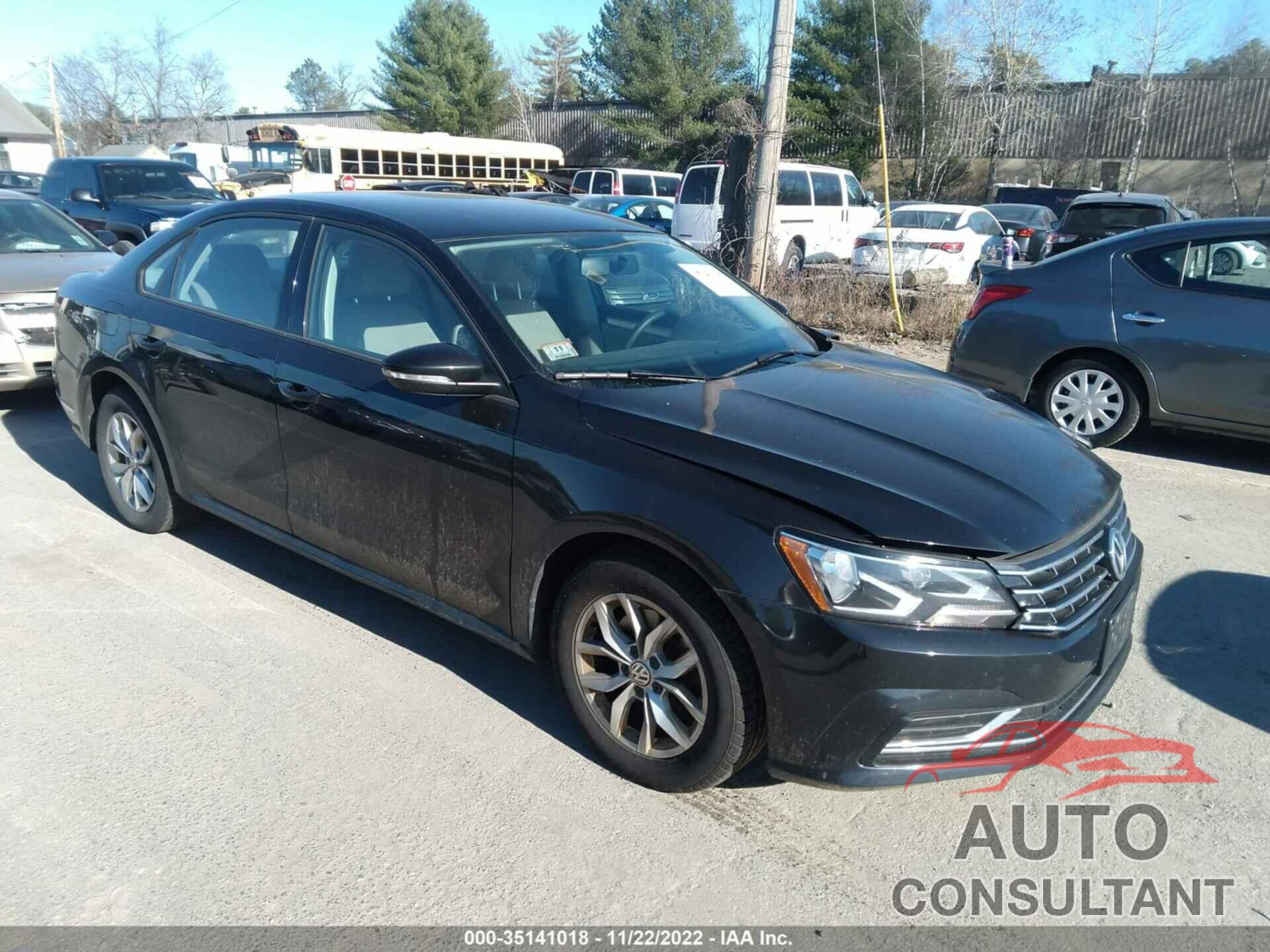 VOLKSWAGEN PASSAT 2018 - 1VWAA7A37JC001548