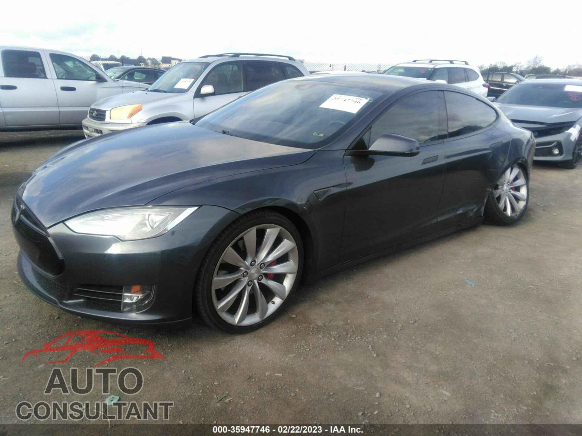 TESLA MODEL S 2015 - 5YJSA1H47FF084251