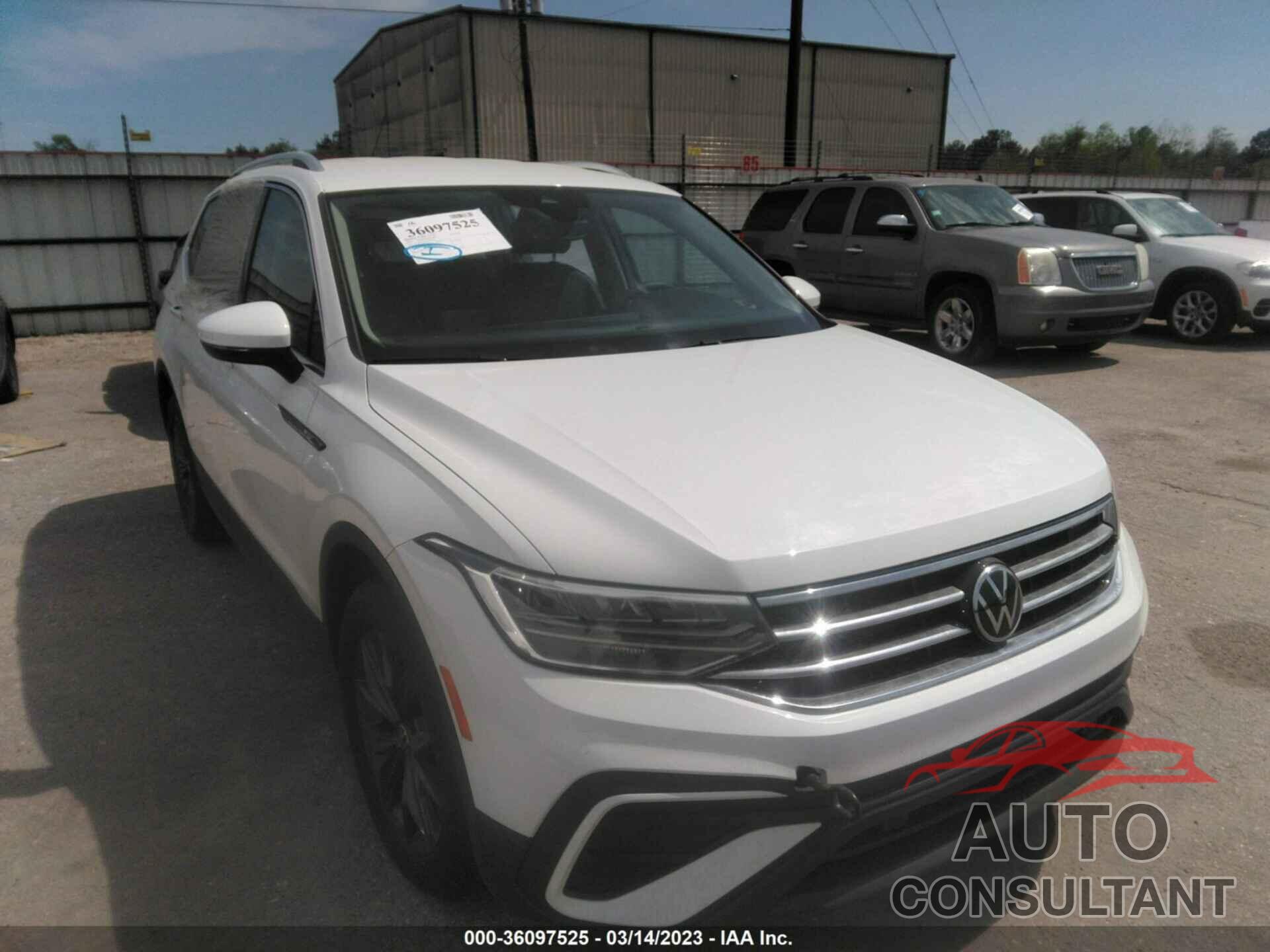 VOLKSWAGEN TIGUAN 2022 - 3VV3B7AX9NM027862