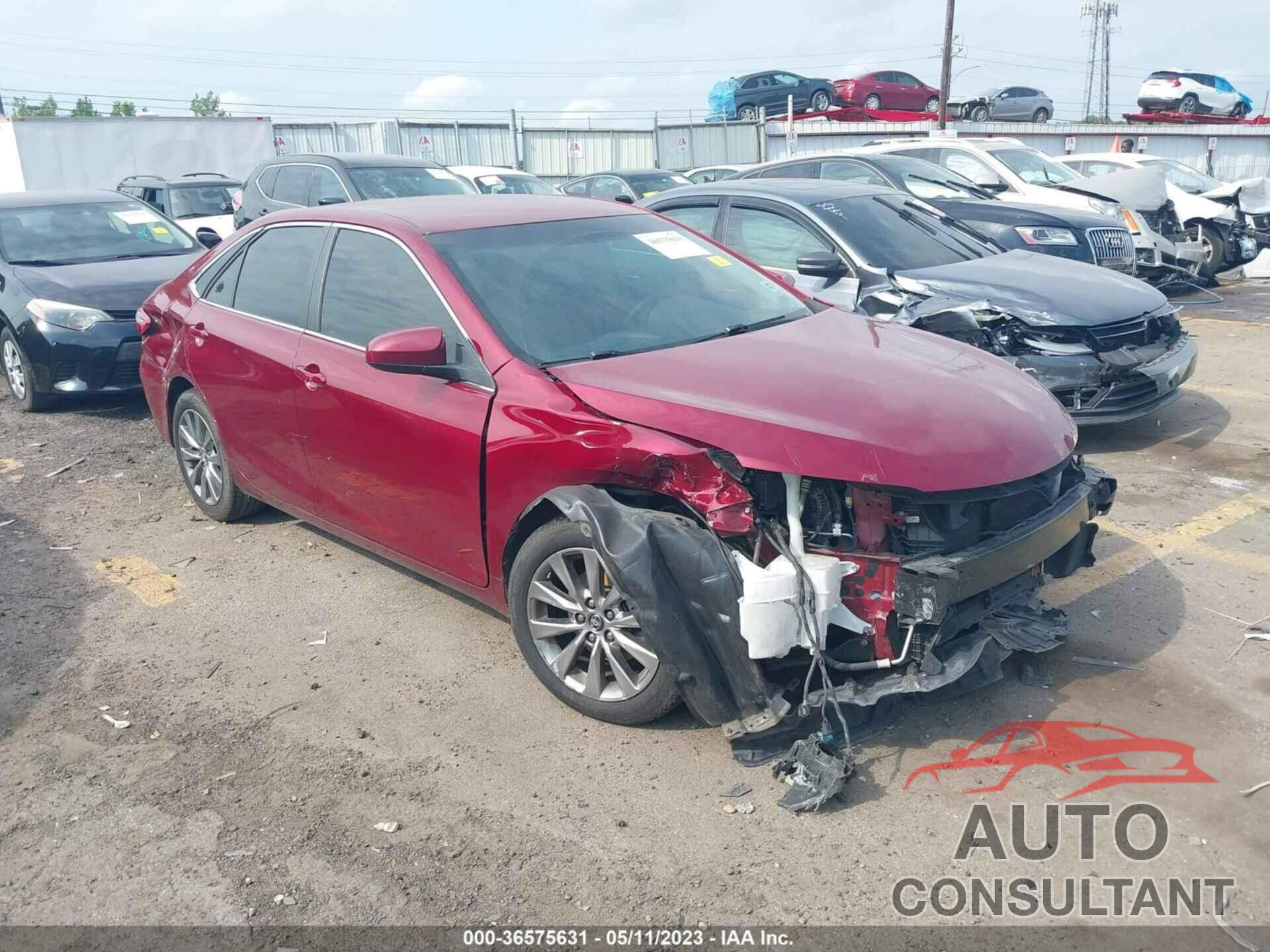 TOYOTA CAMRY 2016 - 4T1BF1FK8GU582871