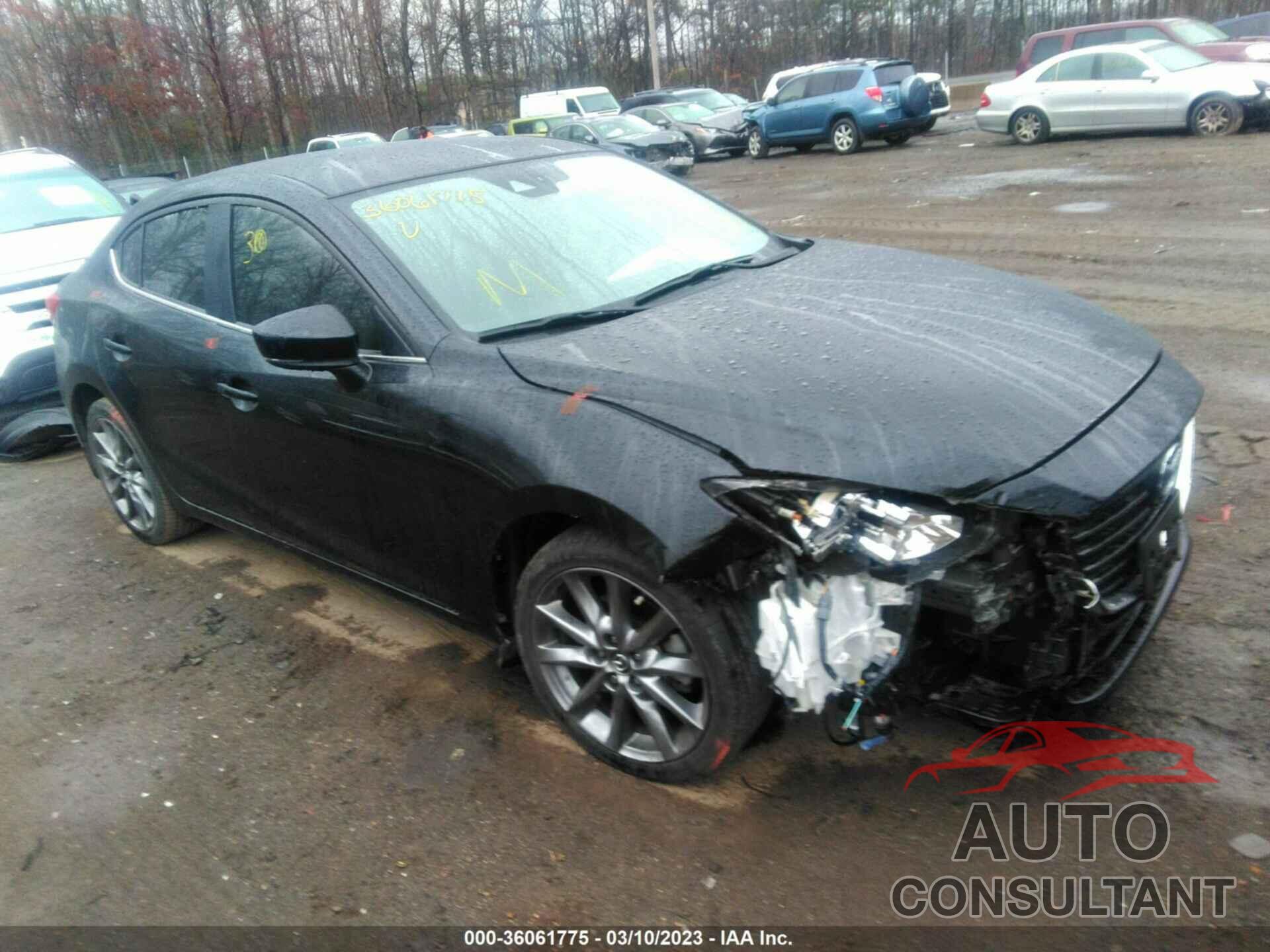 MAZDA MAZDA3 4-DOOR 2018 - 3MZBN1V31JM214073