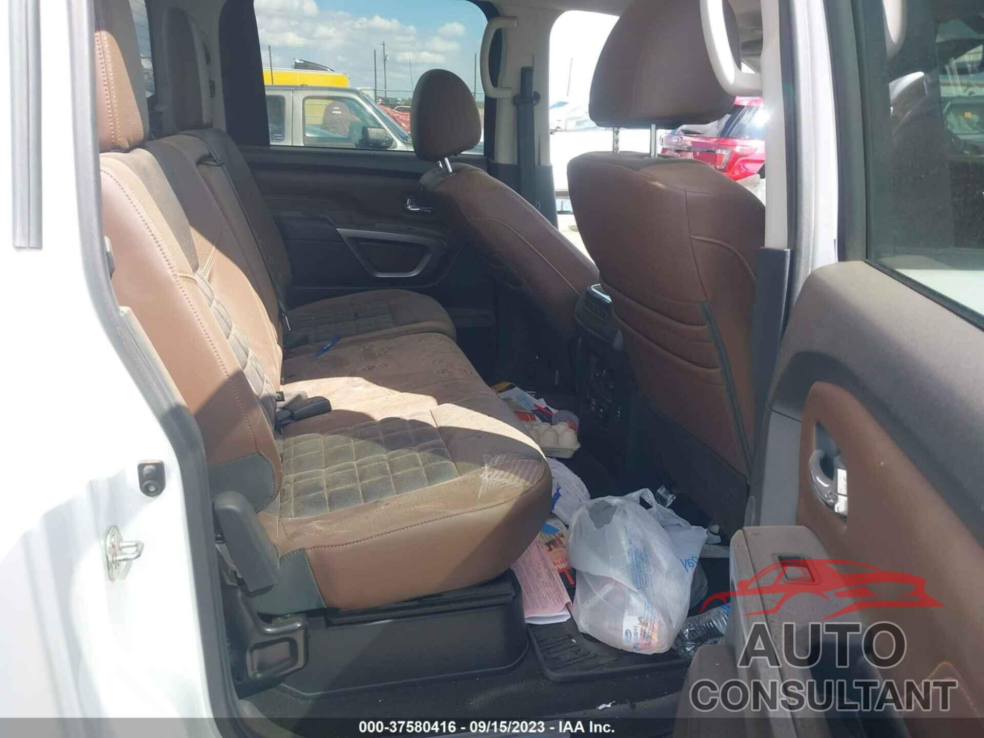 NISSAN TITAN 2019 - 1N6AA1E57KN520713