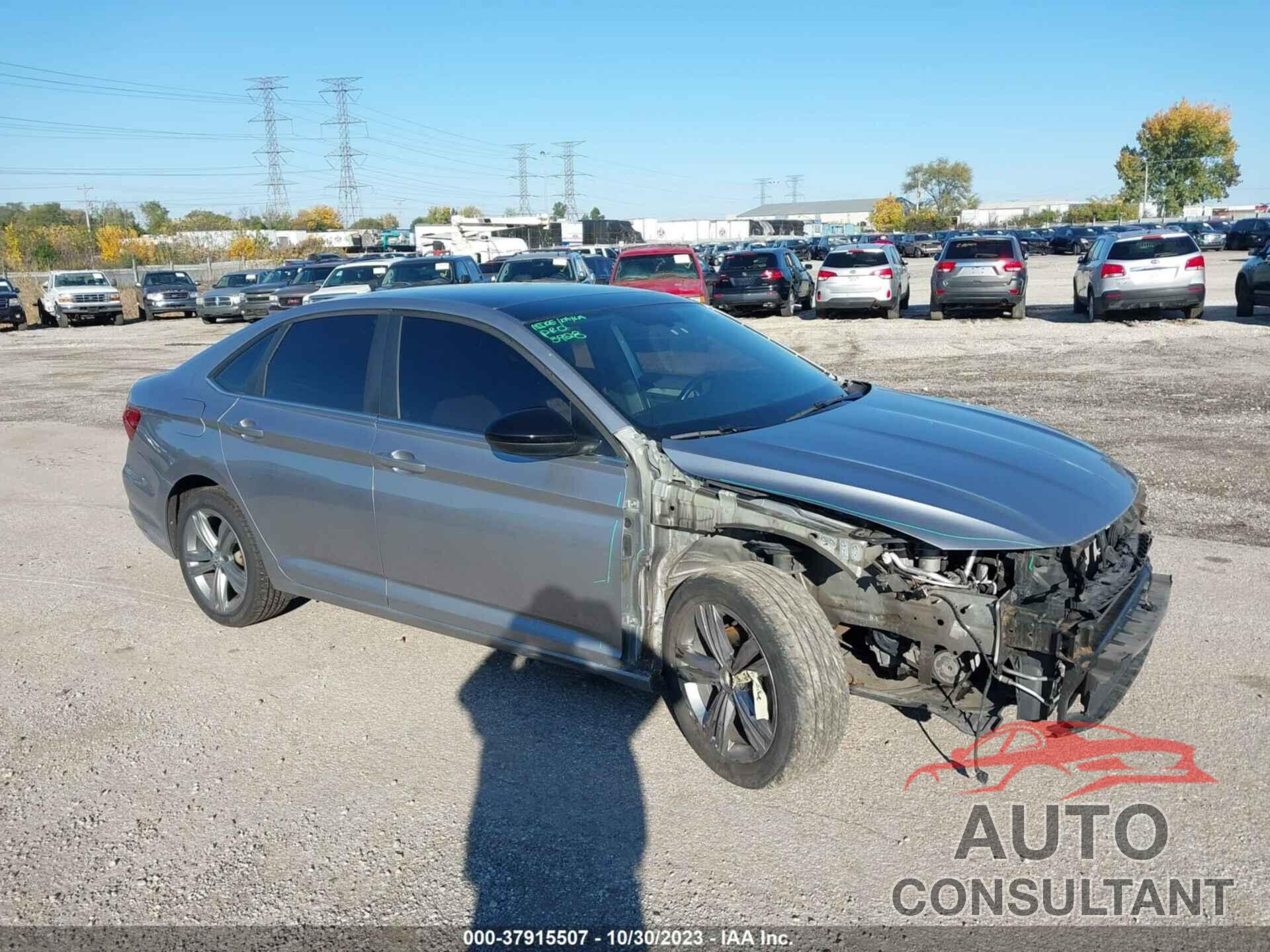 VOLKSWAGEN JETTA 2019 - 3VWCB7BUXKM253260